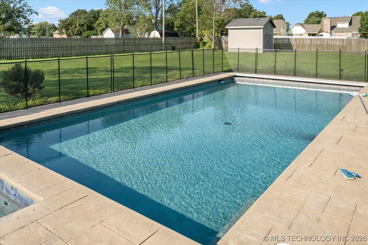 15412 E 78th Street N Property Photo 48