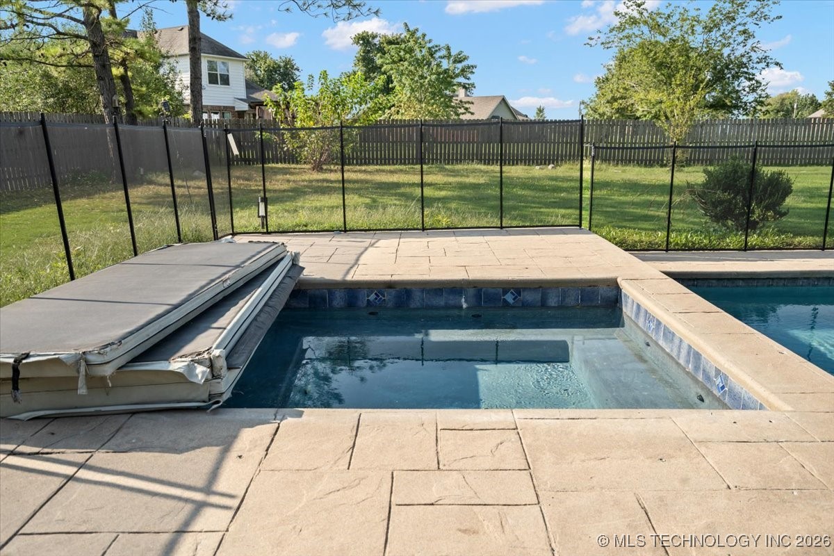 15412 E 78th Street N Property Photo 49