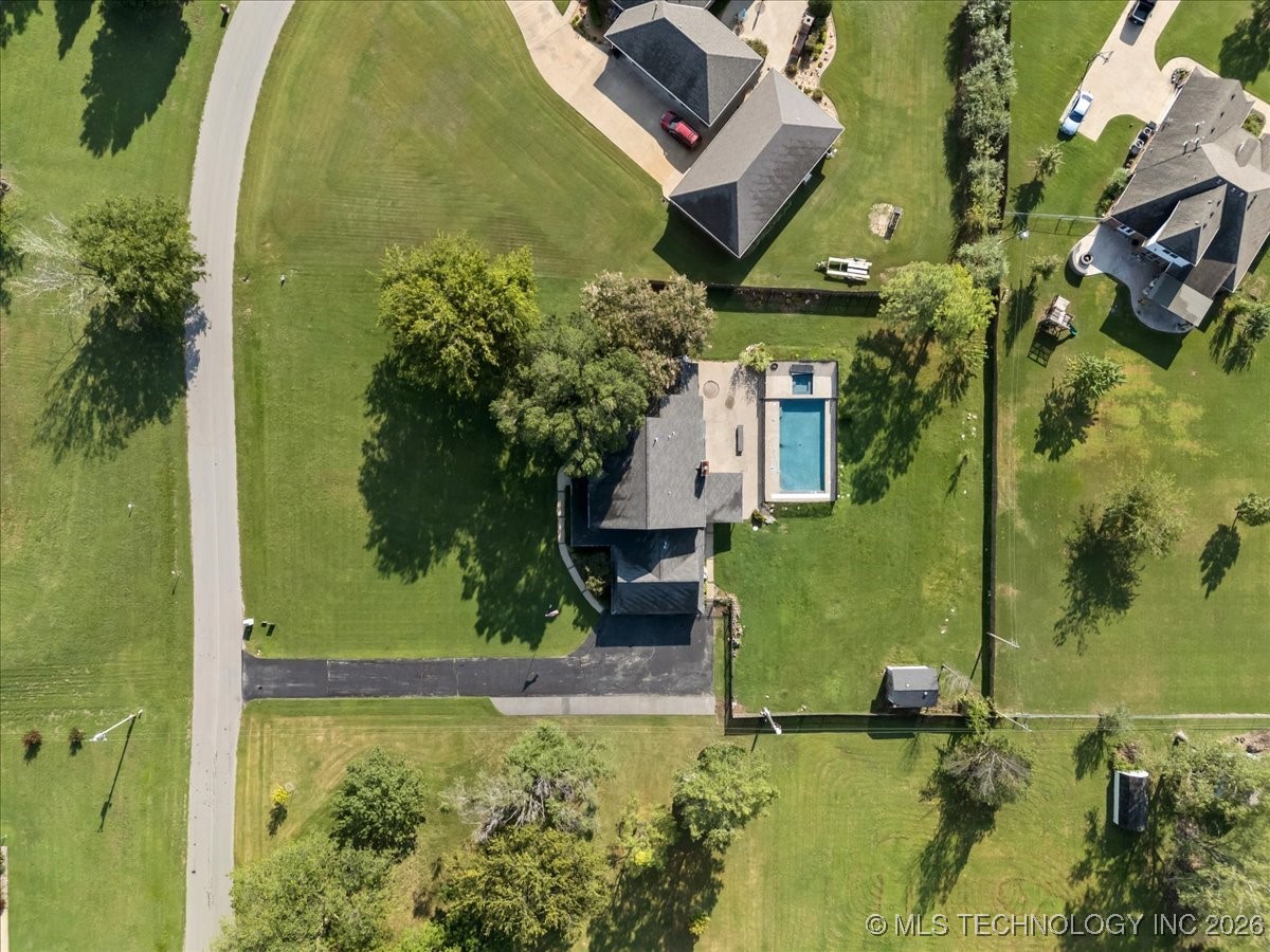 15412 E 78th Street N Property Photo 53