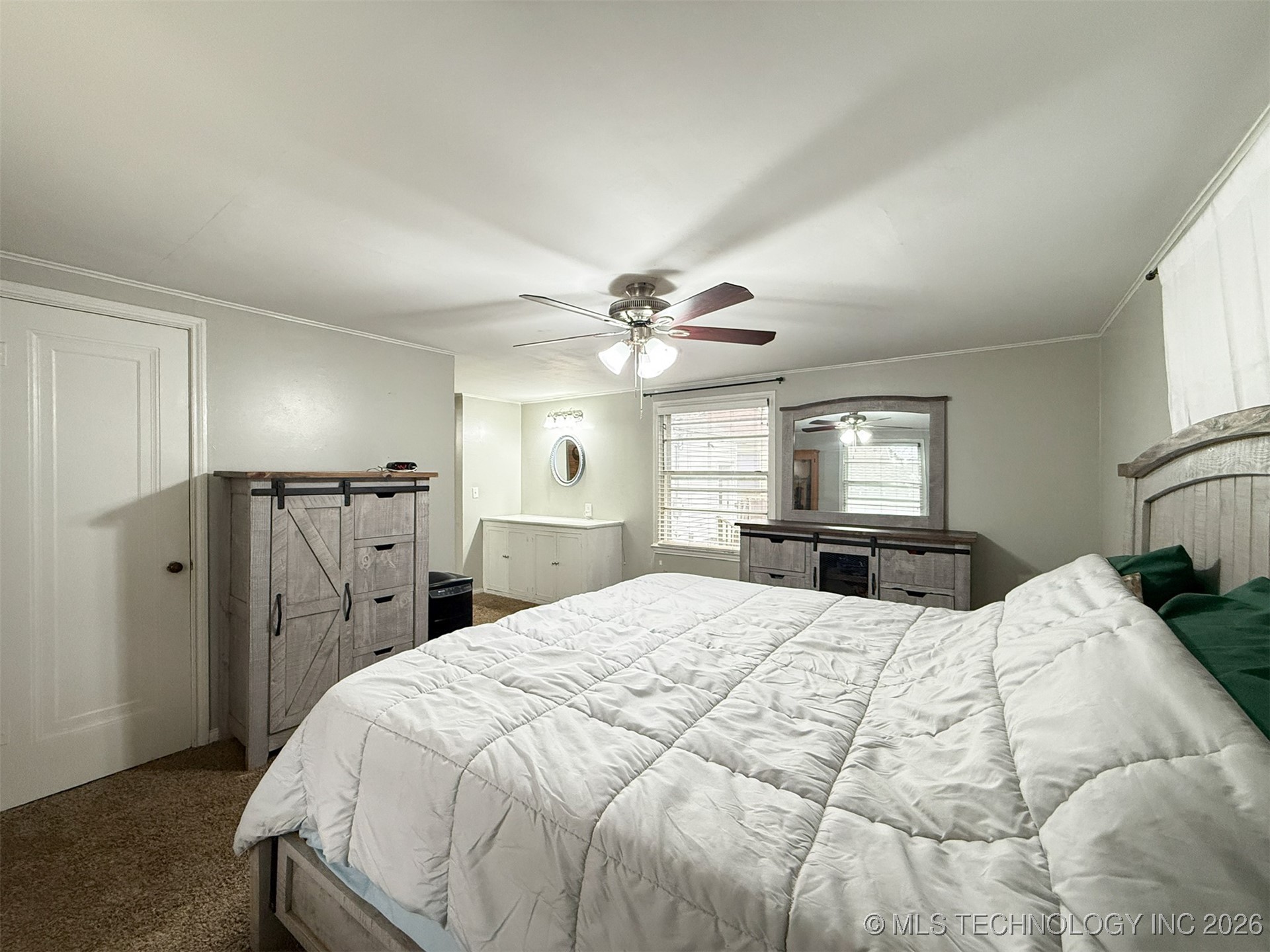 812 S Johnston Street Property Photo 24