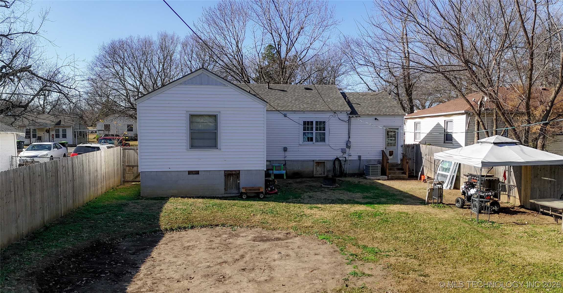 812 S Johnston Street Property Photo 36