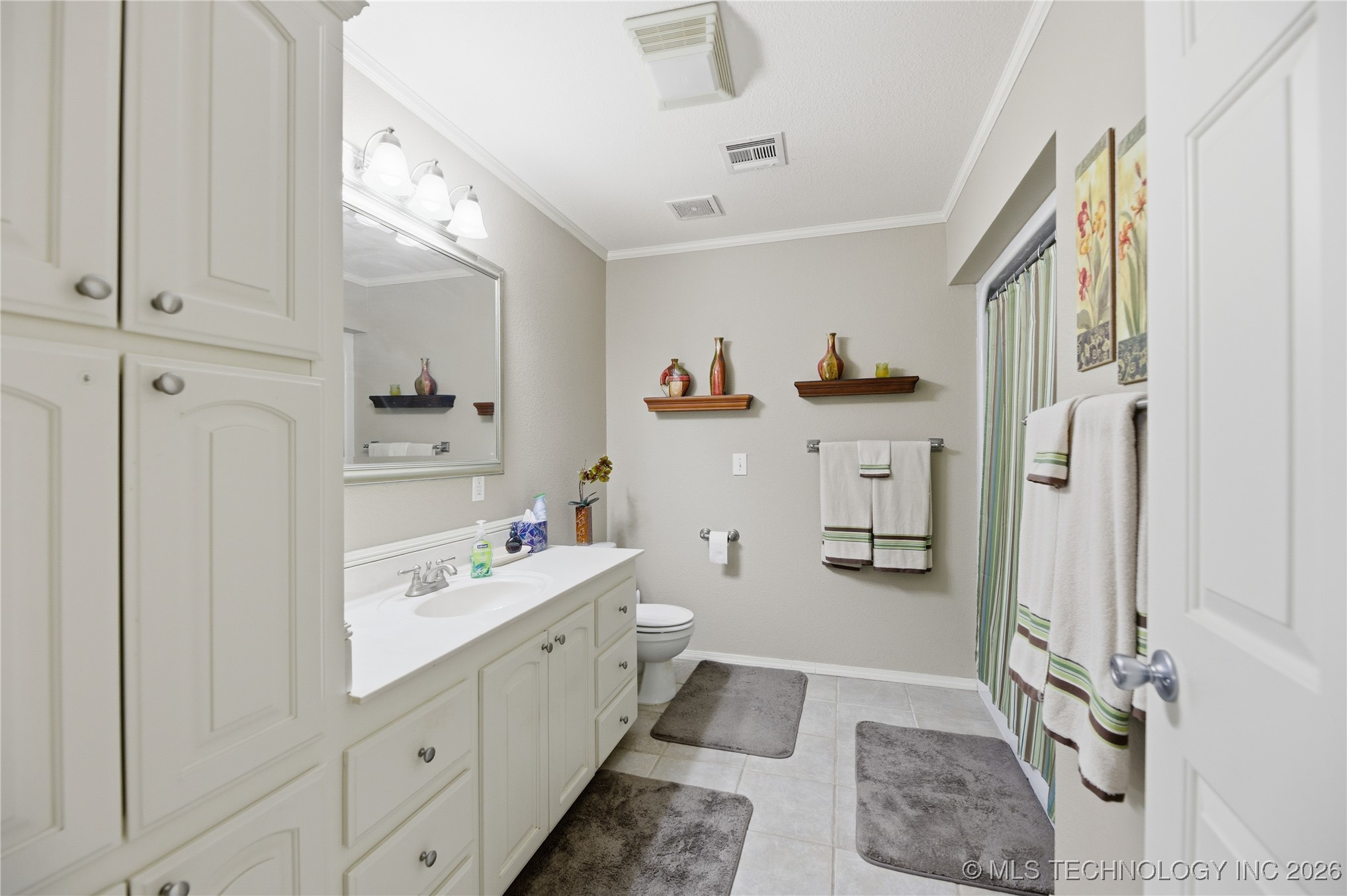 120 S Madison Avenue Property Photo 21