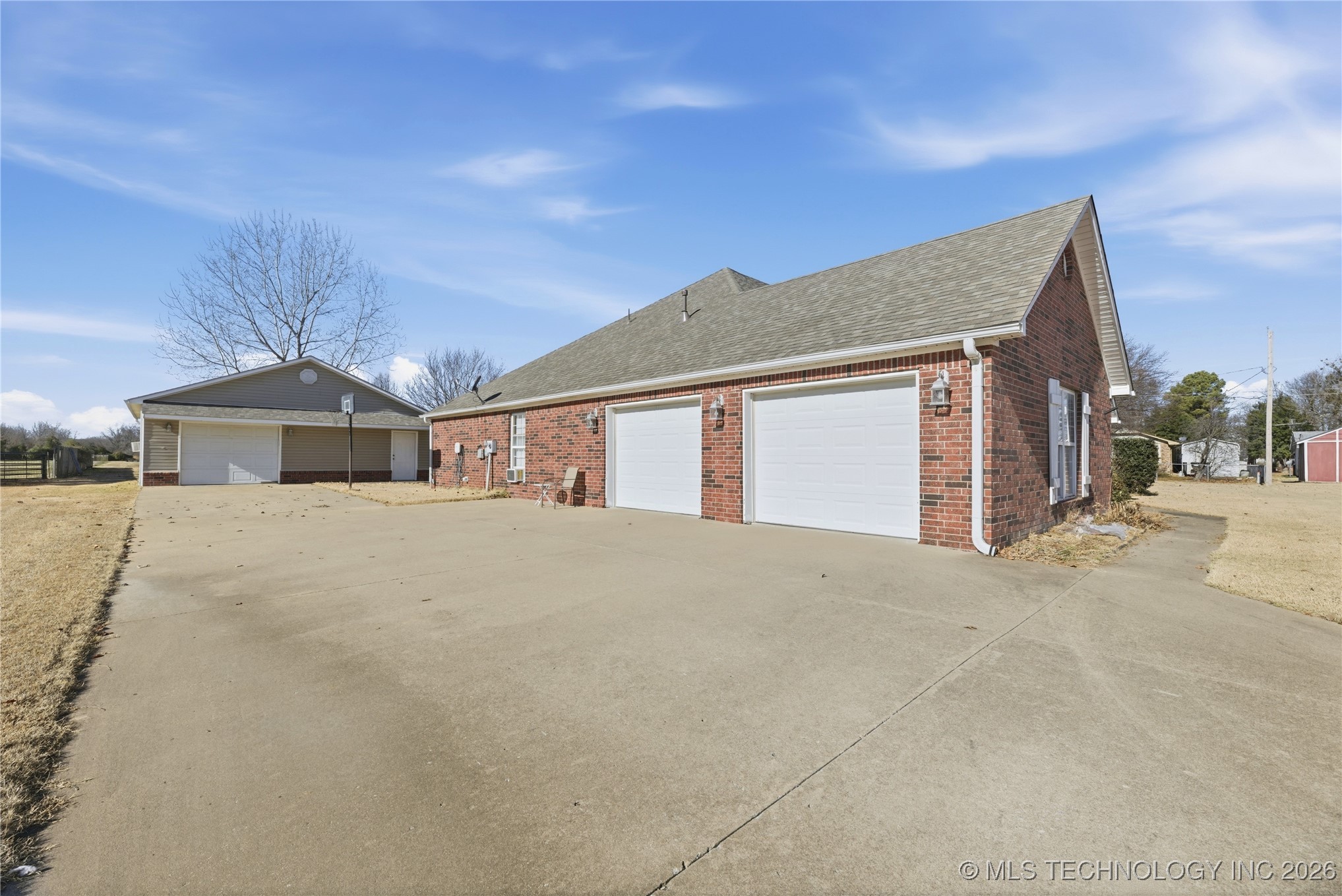 120 S Madison Avenue Property Photo 34