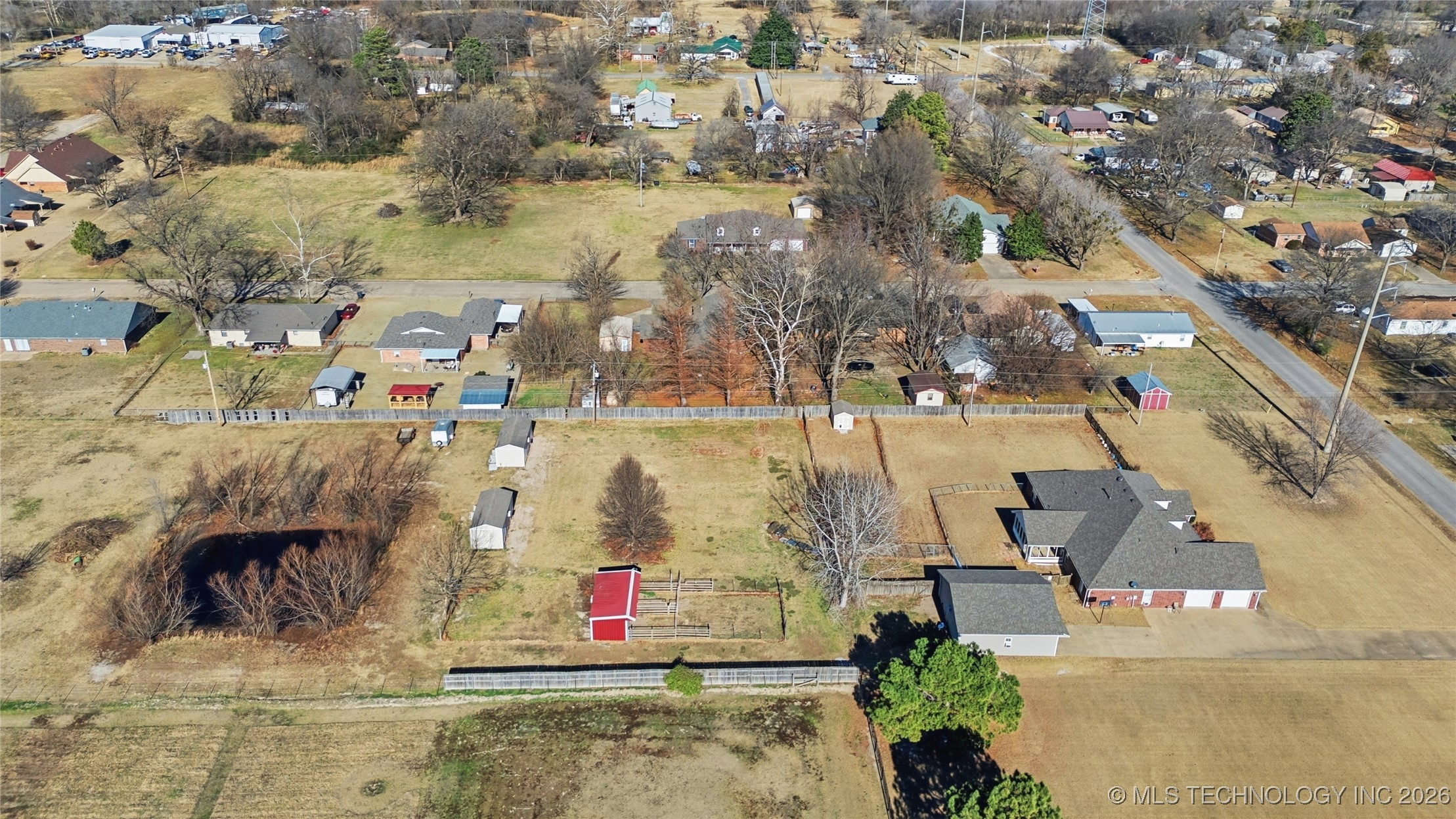 120 S Madison Avenue Property Photo 42