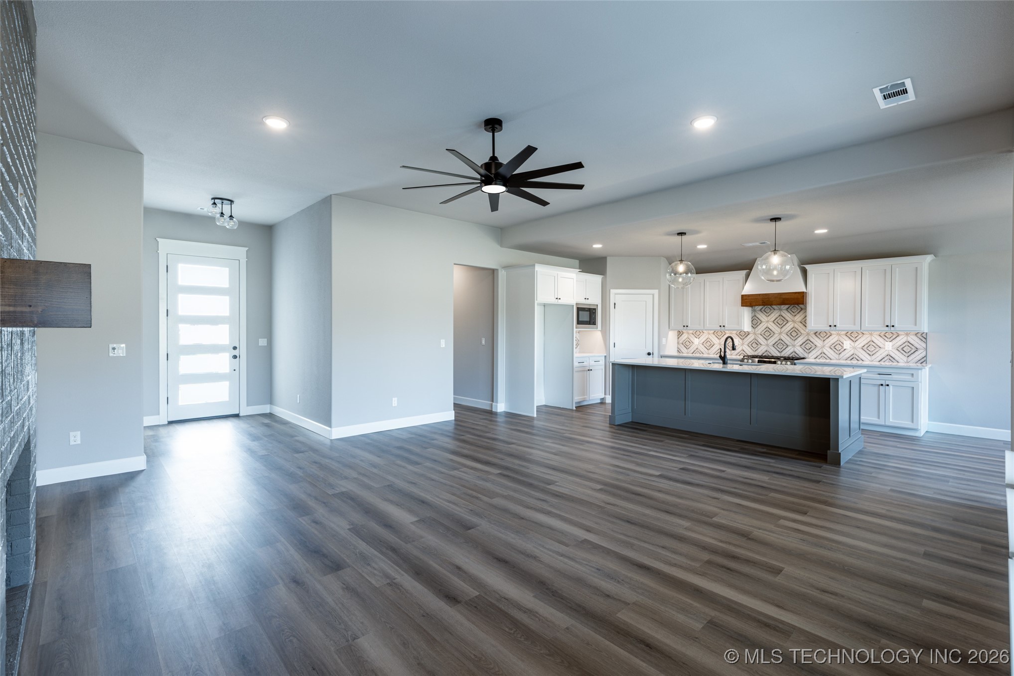 27909 E 107th Street S Property Photo 7