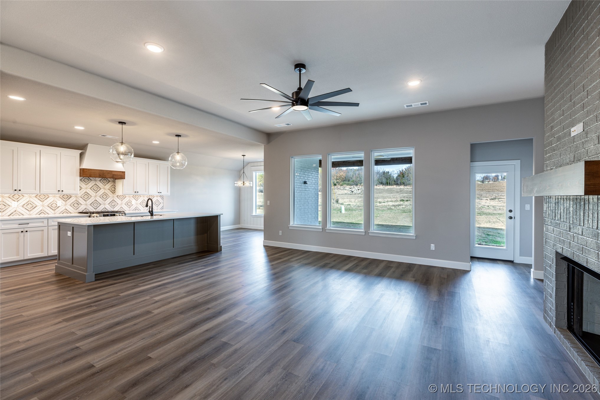 27909 E 107th Street S Property Photo 10