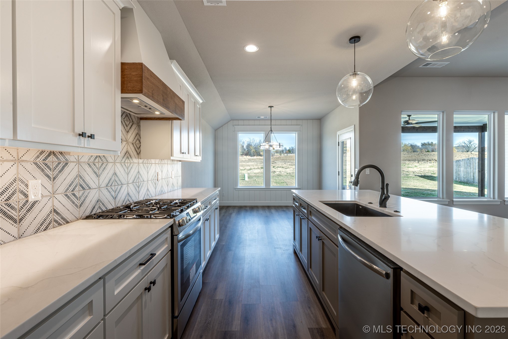 27909 E 107th Street S Property Photo 15