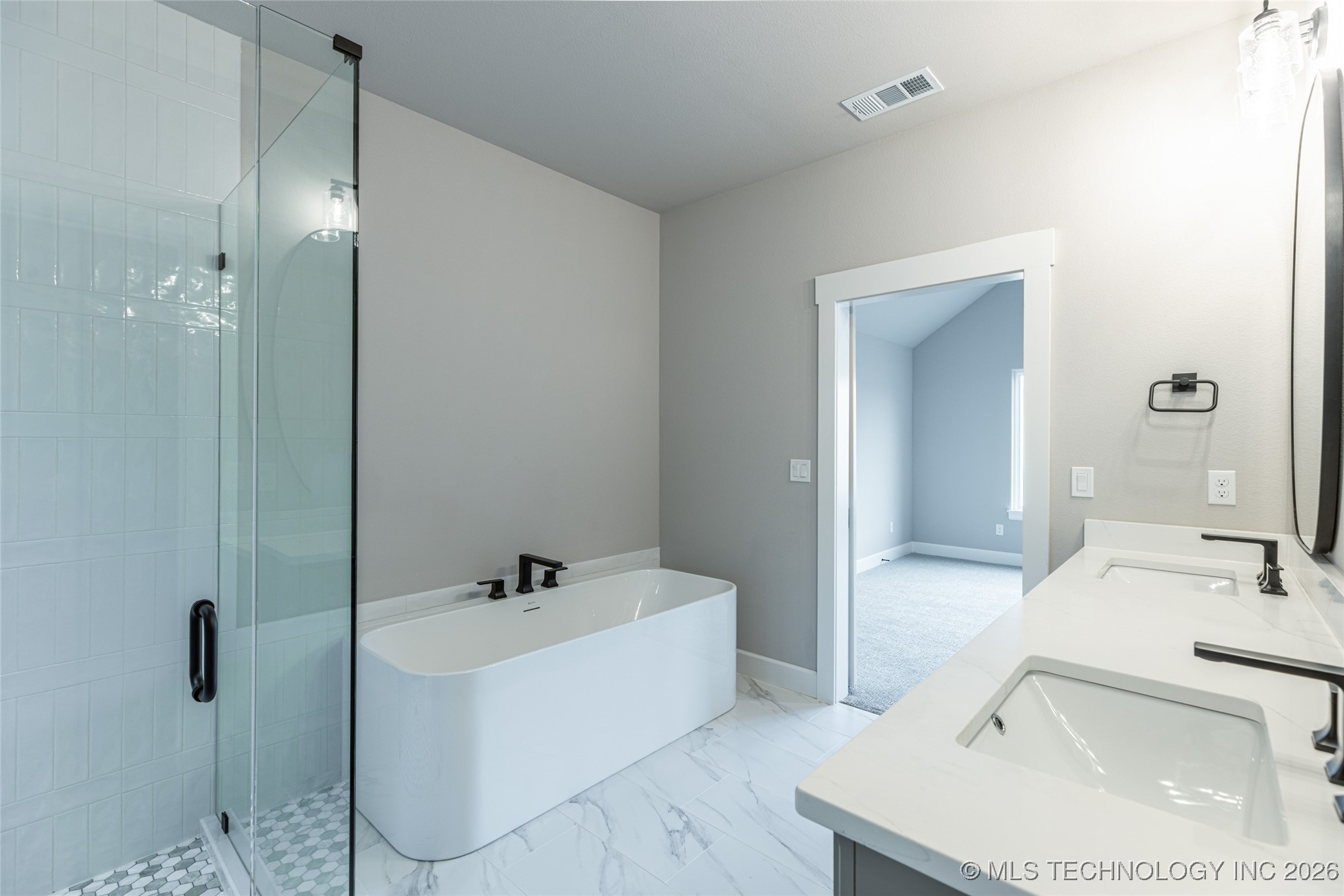 27909 E 107th Street S Property Photo 27