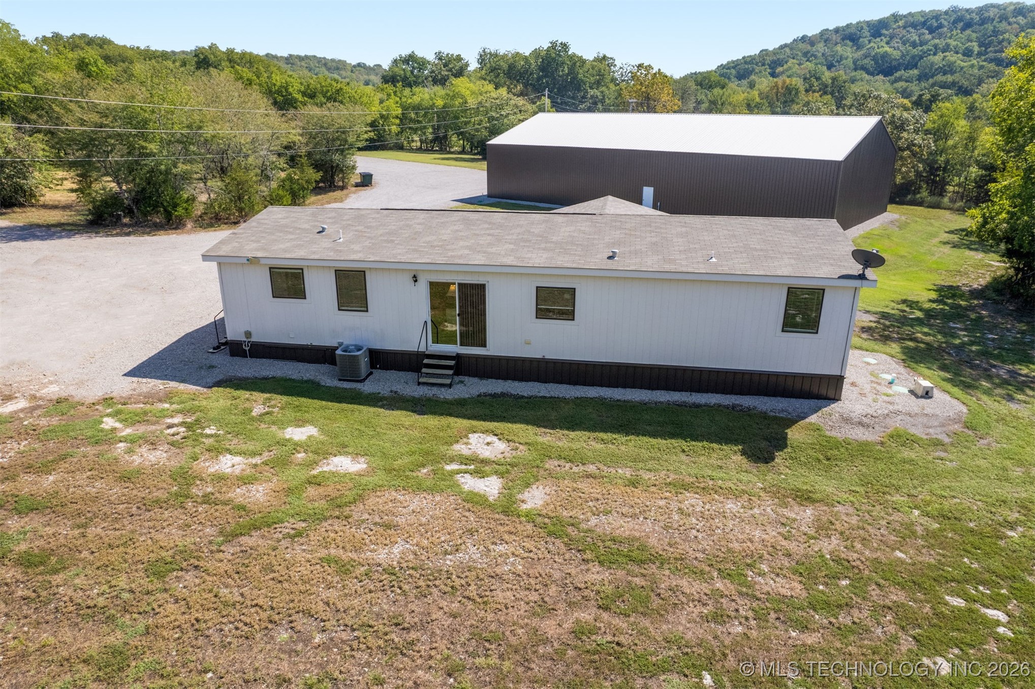 4200 W 730 Road Property Photo 6