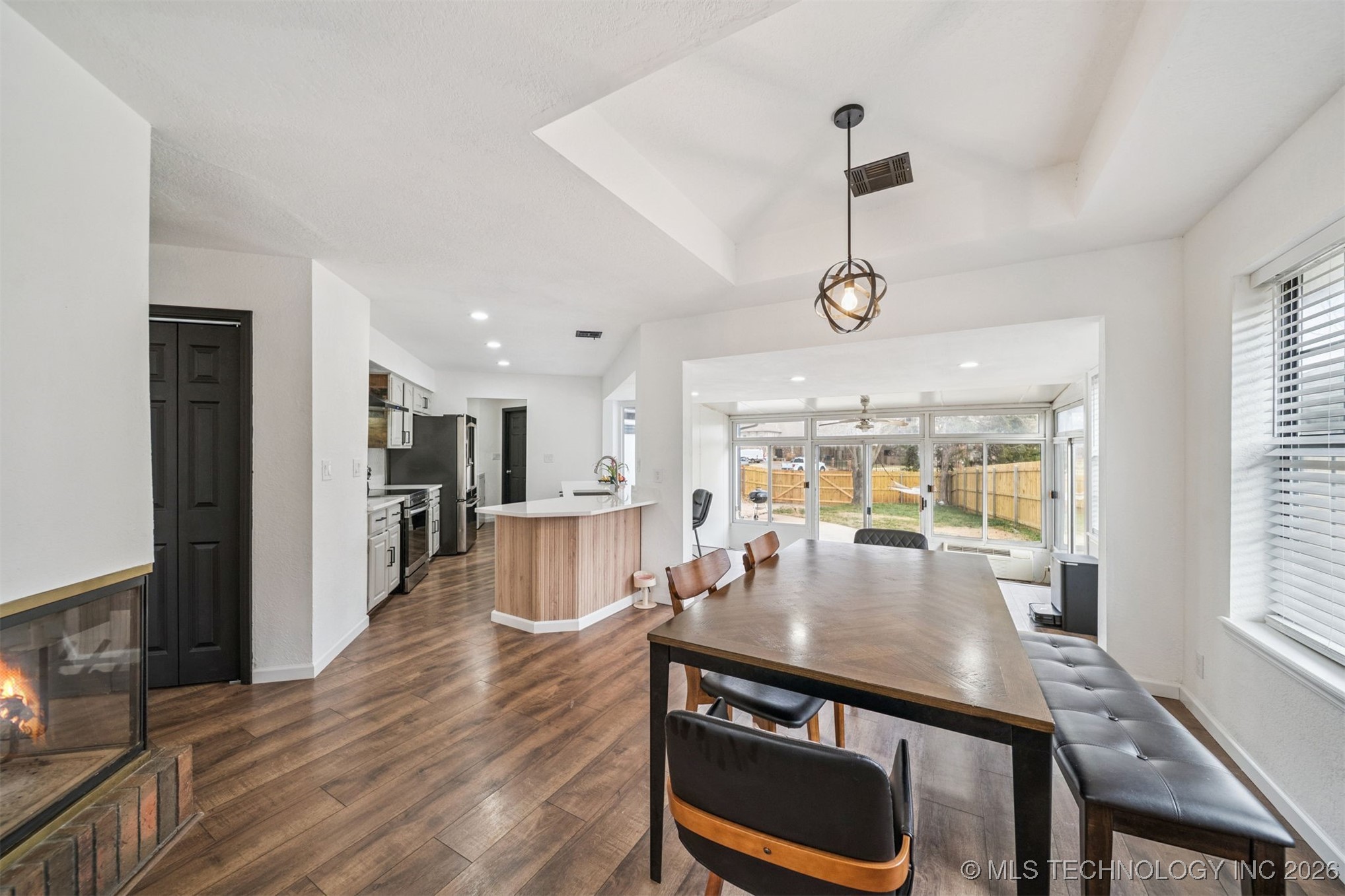 6331 S 90th East Court Property Photo 7