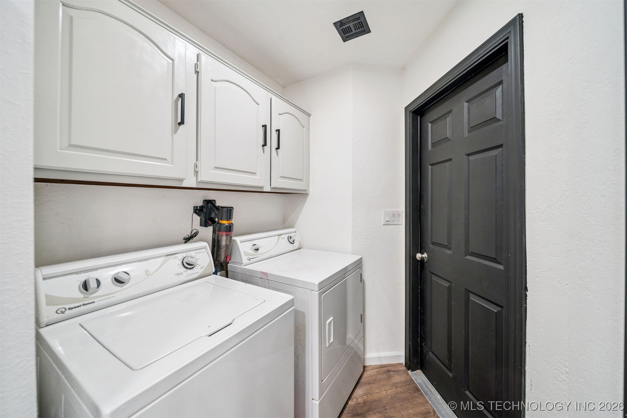 6331 S 90th East Court Property Photo 23