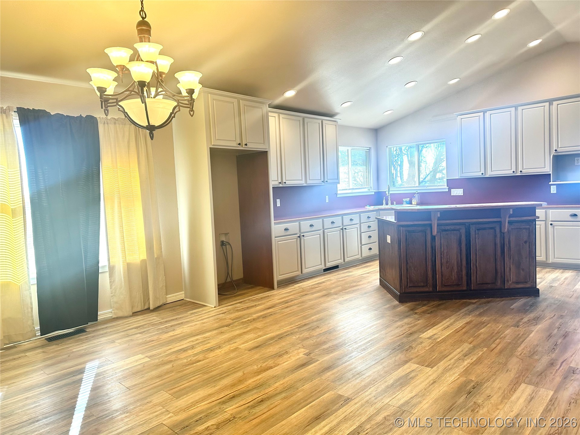 20657 S 4350 Road Property Photo 4