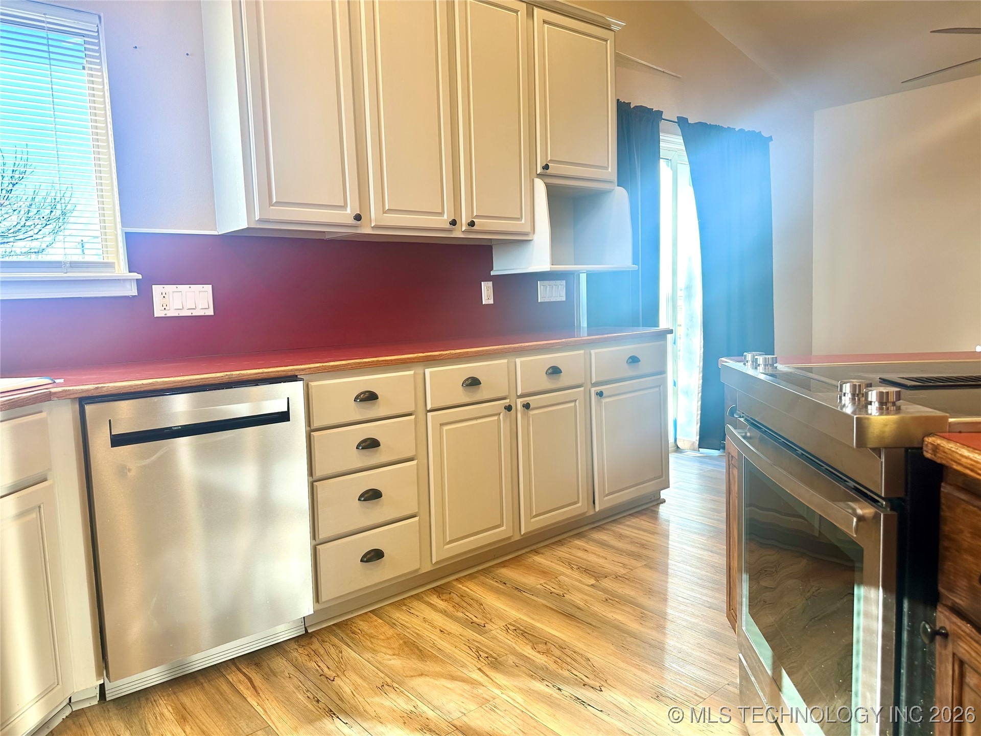 20657 S 4350 Road Property Photo 6