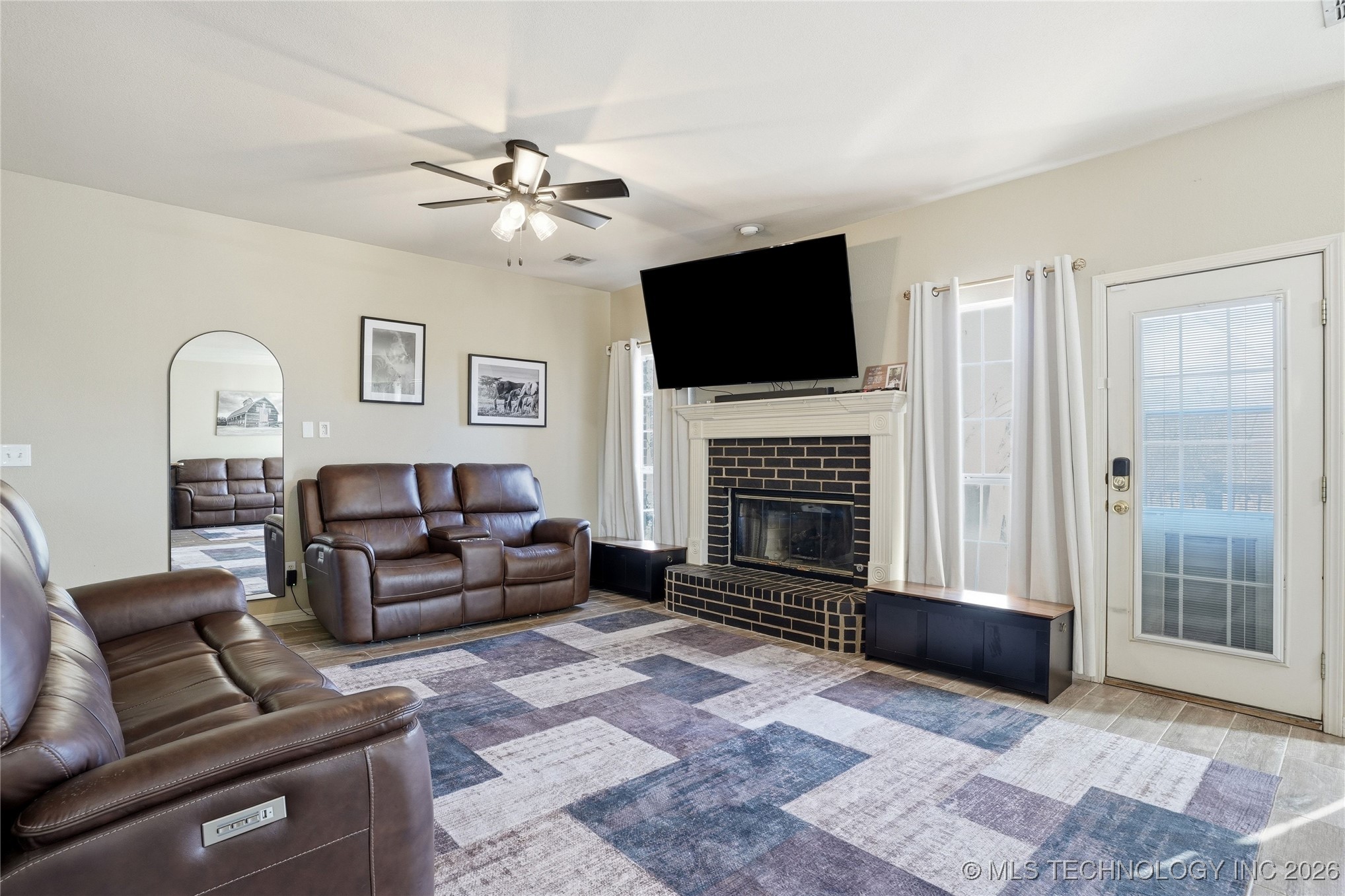 1761 Holly Avenue Property Photo 16