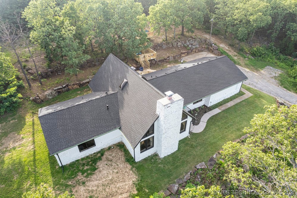 201 Oak Trail Road Property Photo 3