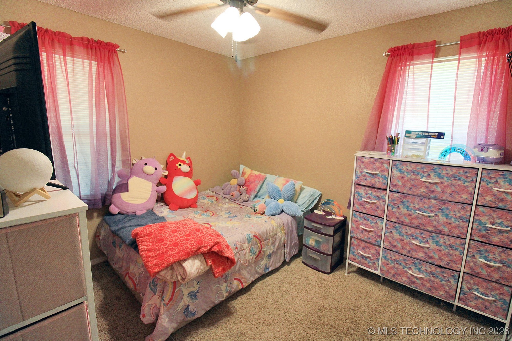 1518 E Hogner Street Property Photo 21