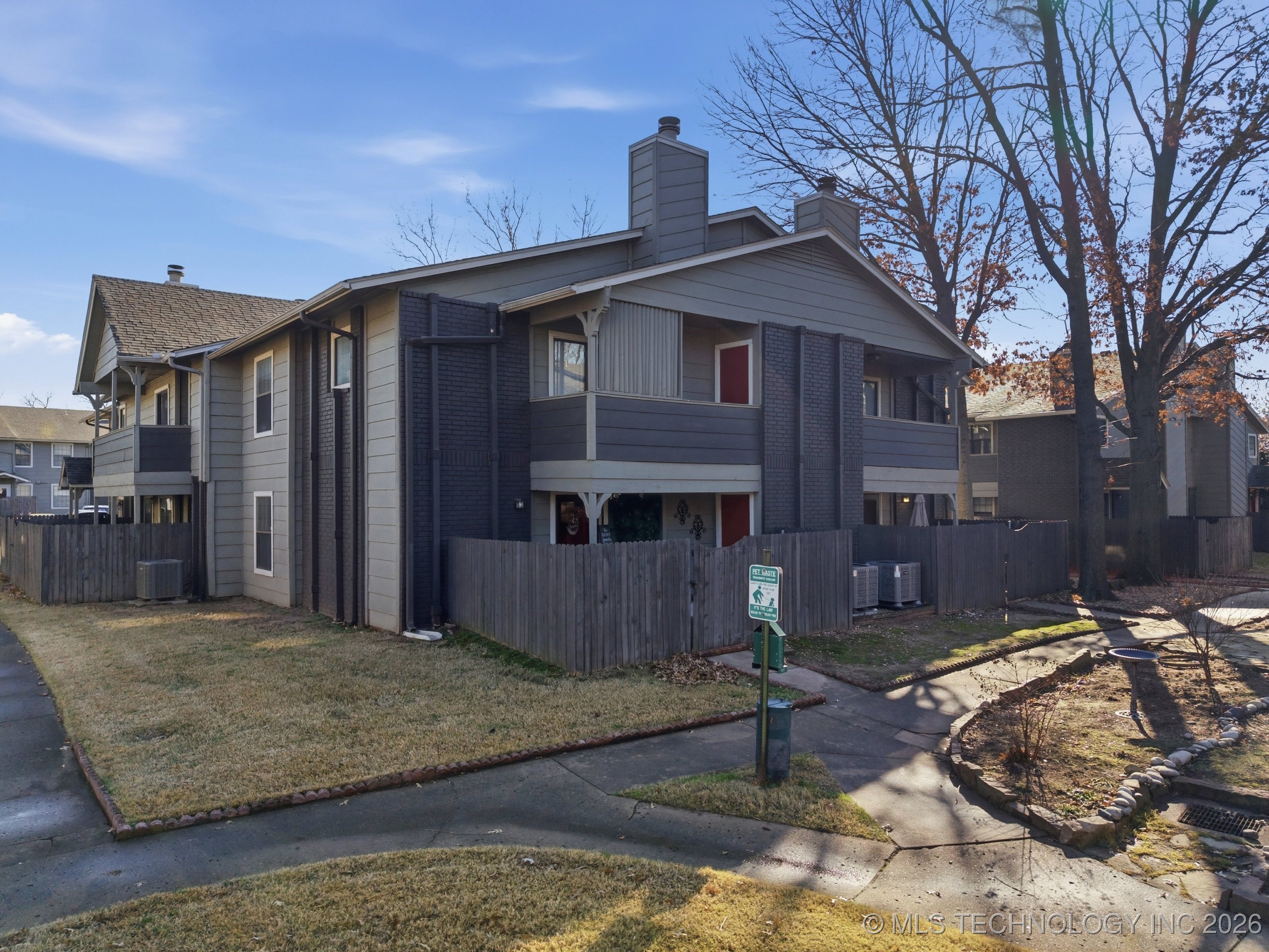 2850 E 90th Street 1208 Property Photo 3