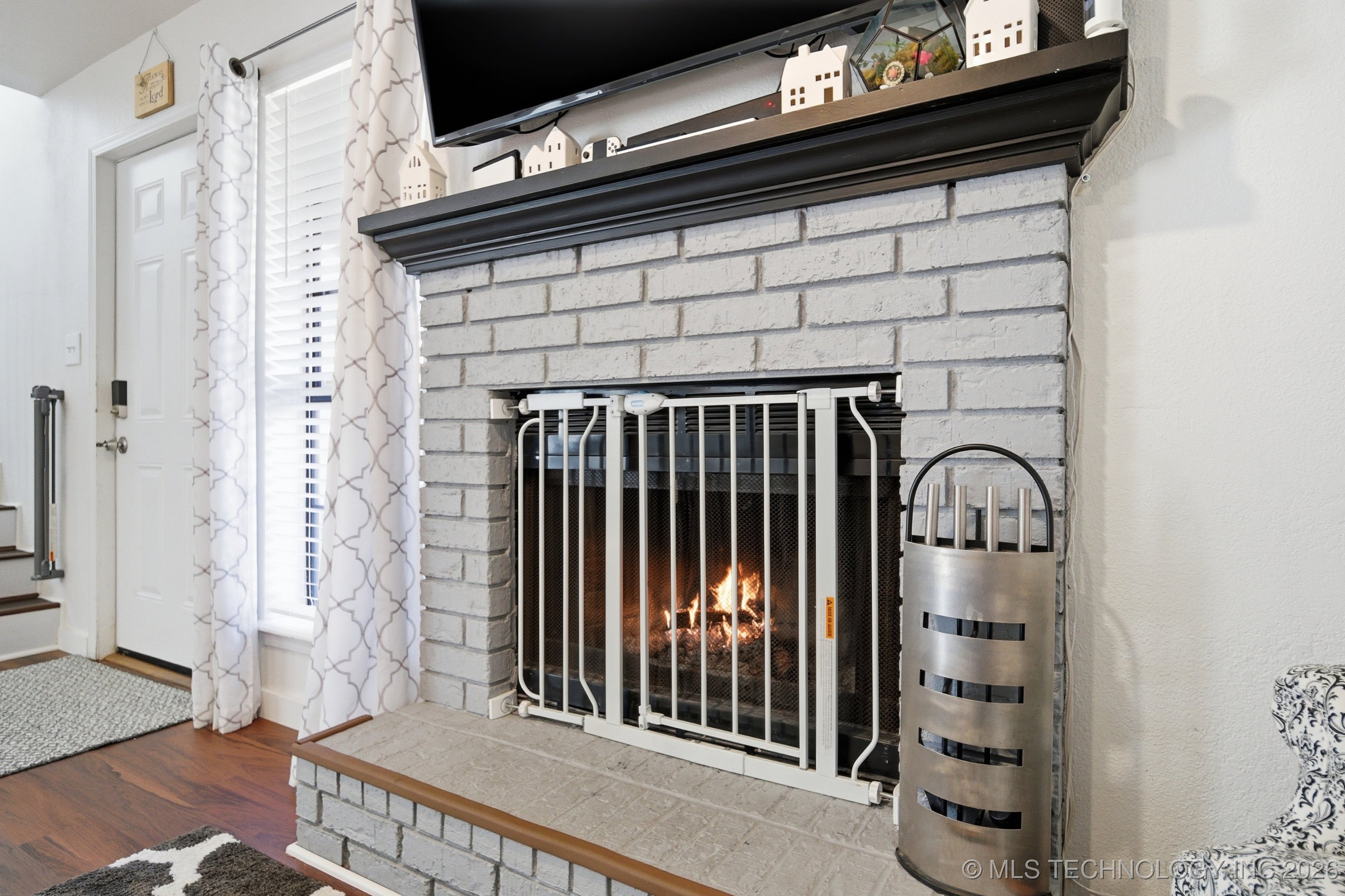 2850 E 90th Street 1208 Property Photo 7