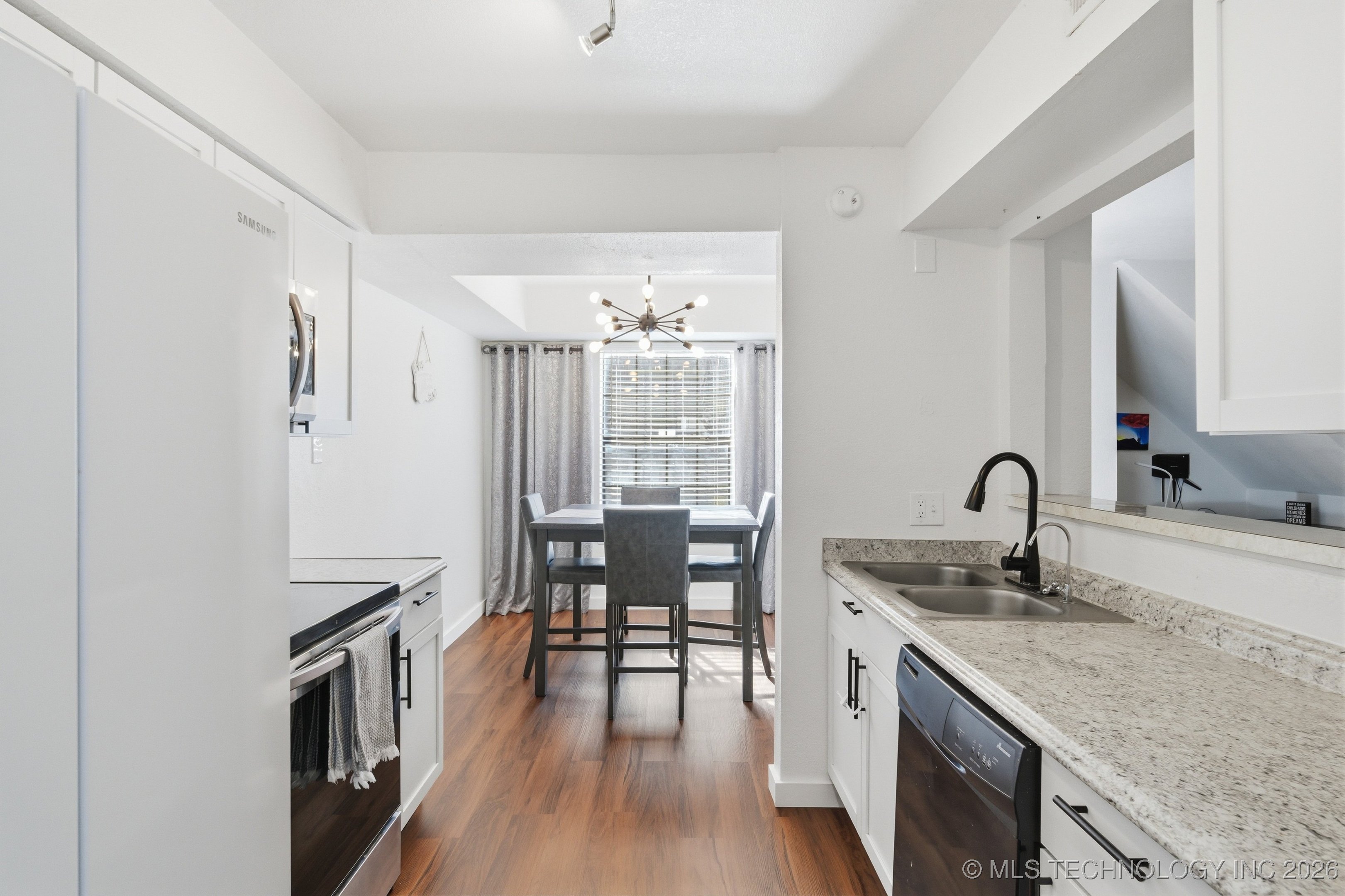 2850 E 90th Street 1208 Property Photo 13