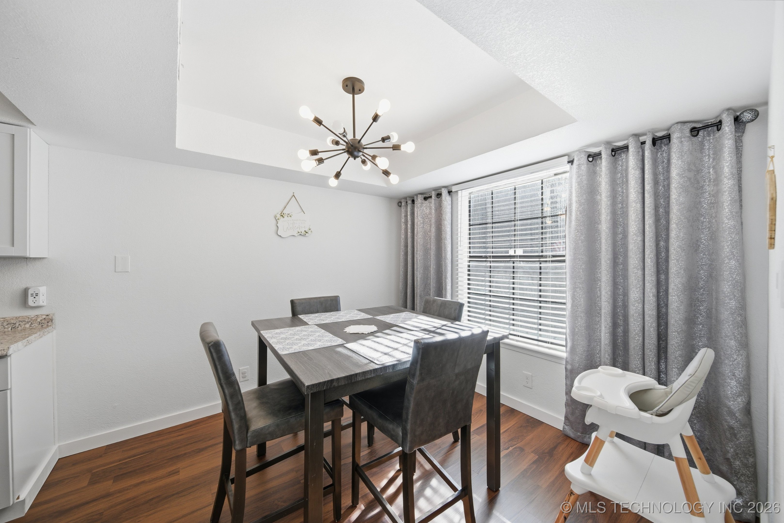 2850 E 90th Street 1208 Property Photo 14