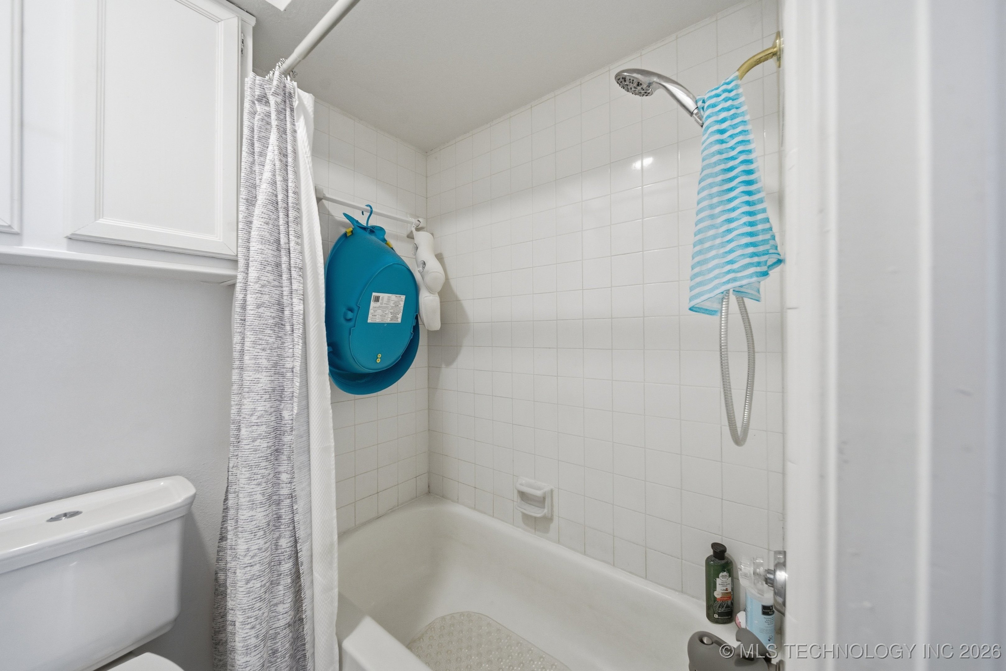 2850 E 90th Street 1208 Property Photo 25