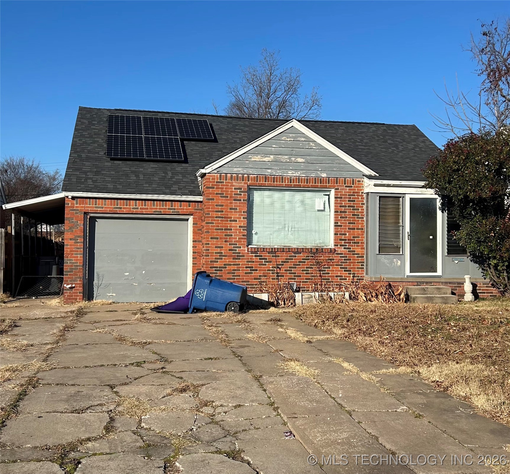 2511 E 3rd Street Property Photo 1