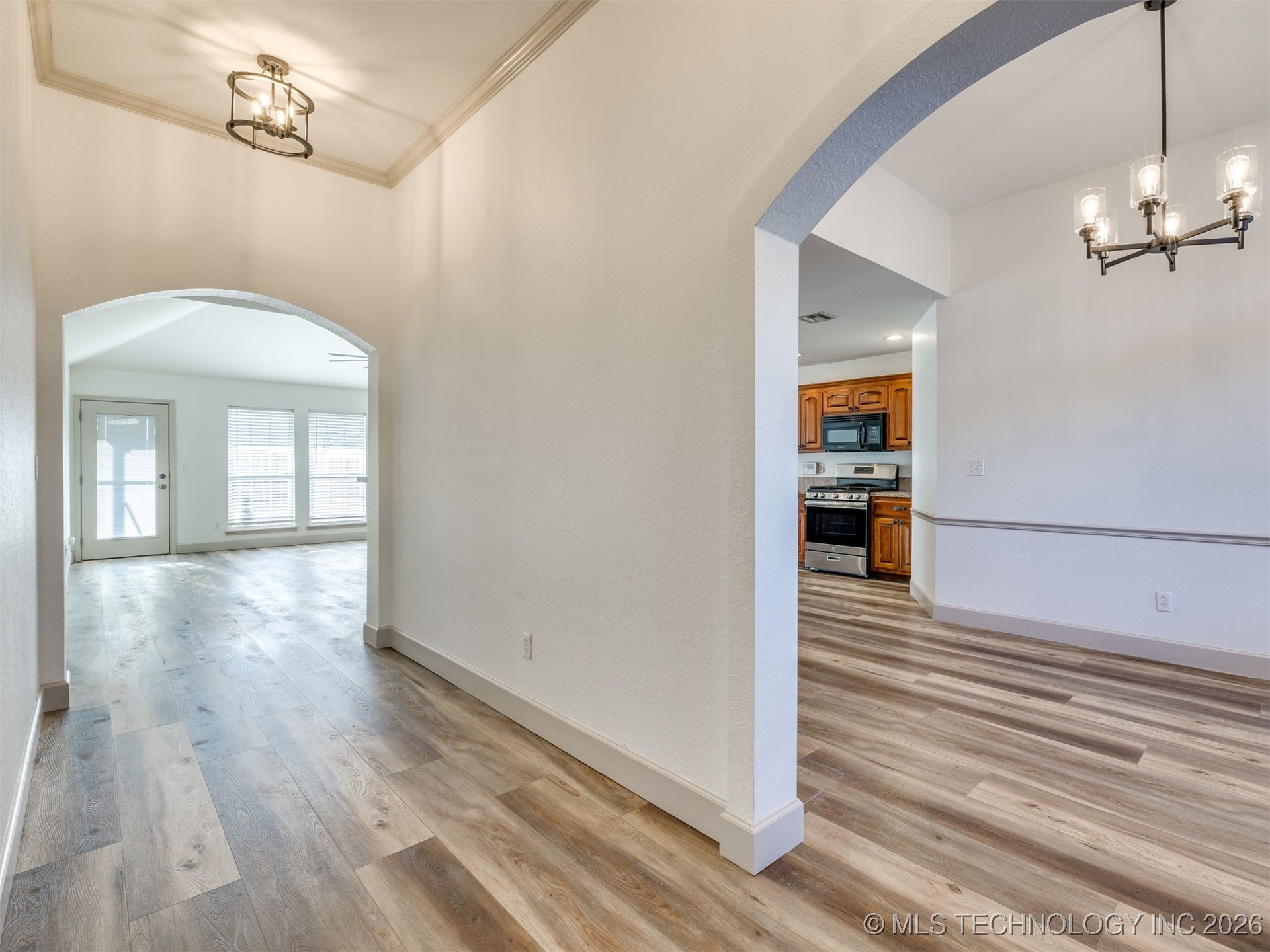 520 S 50th Place Property Photo 3