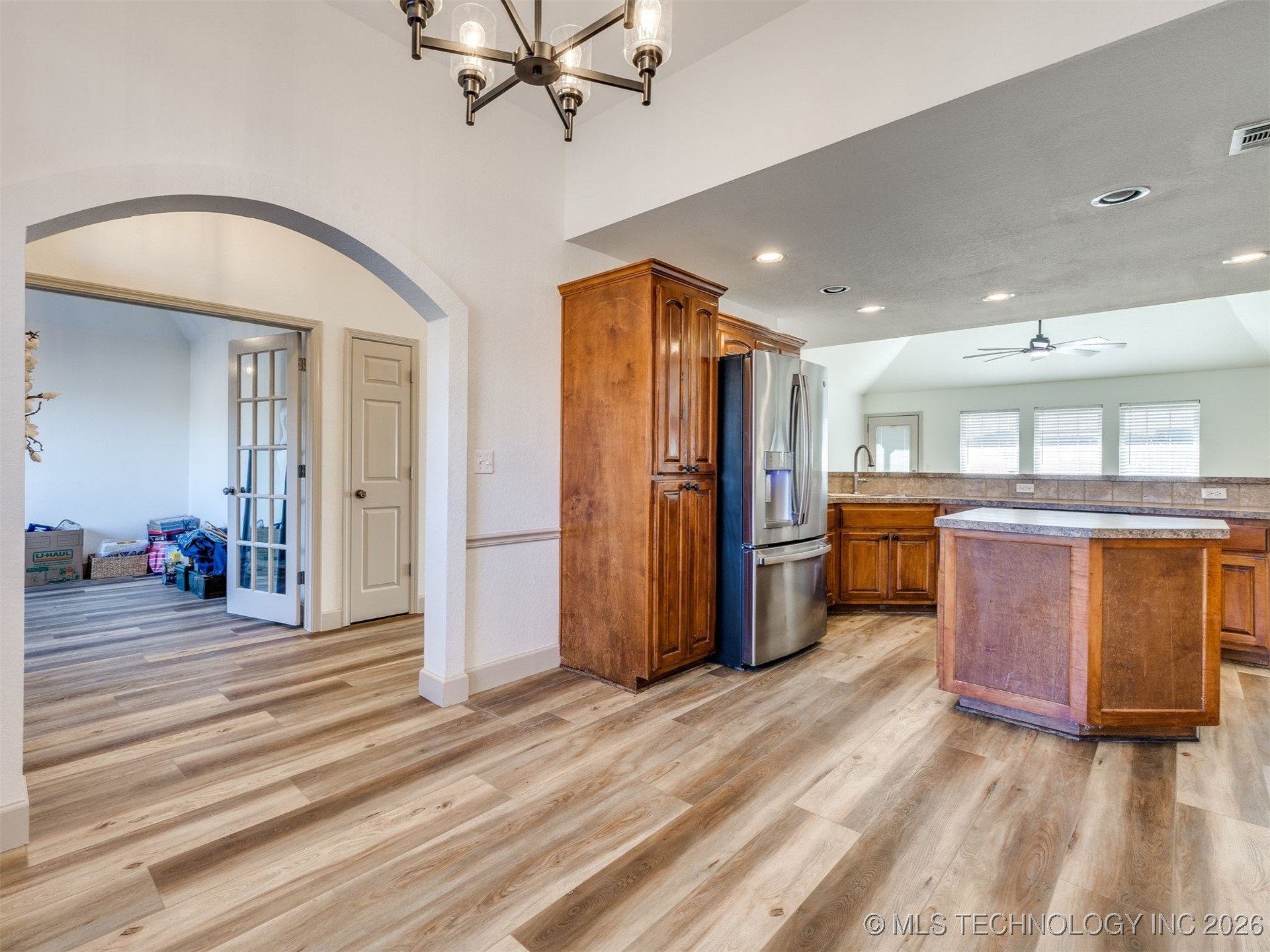 520 S 50th Place Property Photo 8