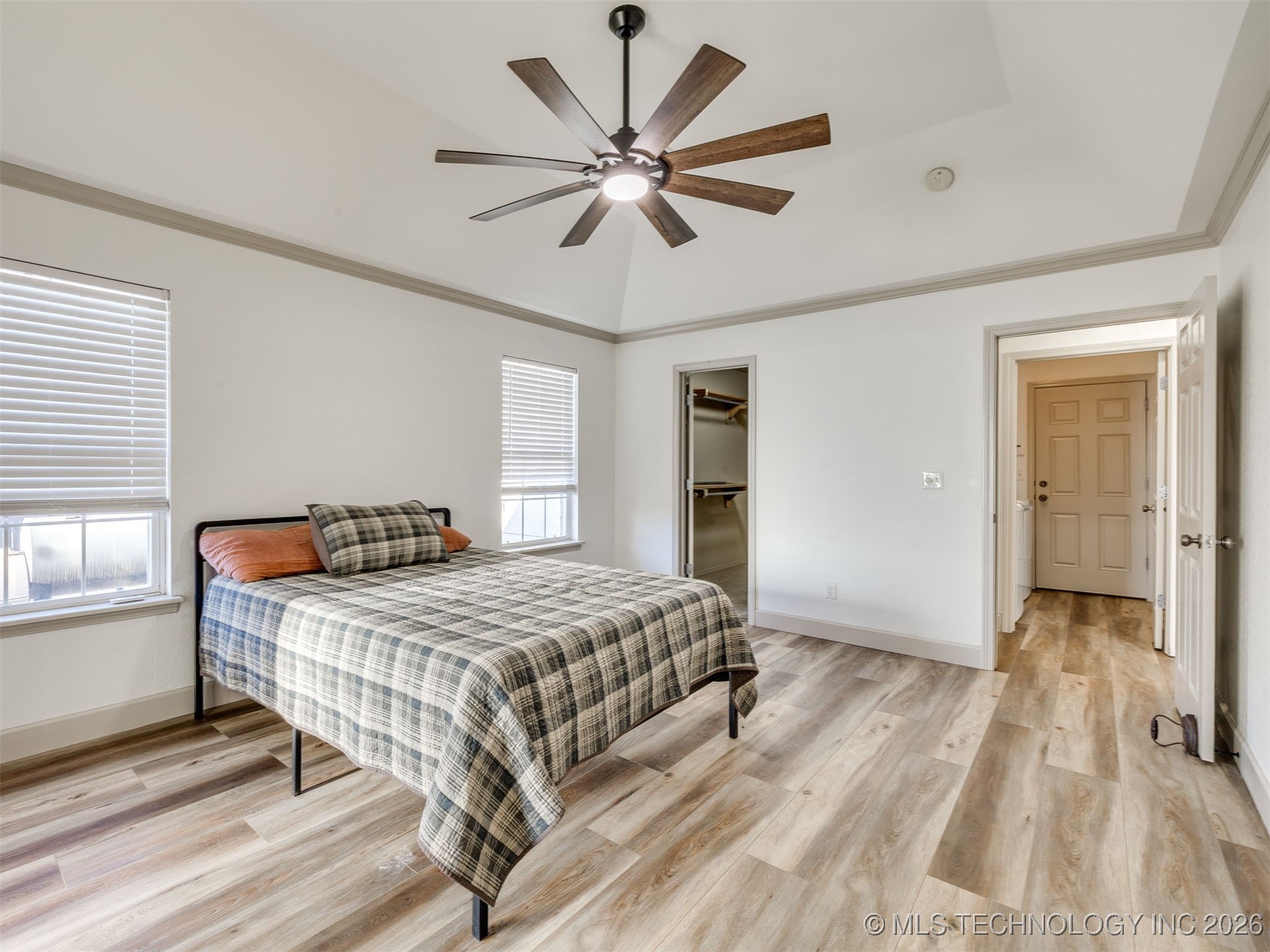 520 S 50th Place Property Photo 13