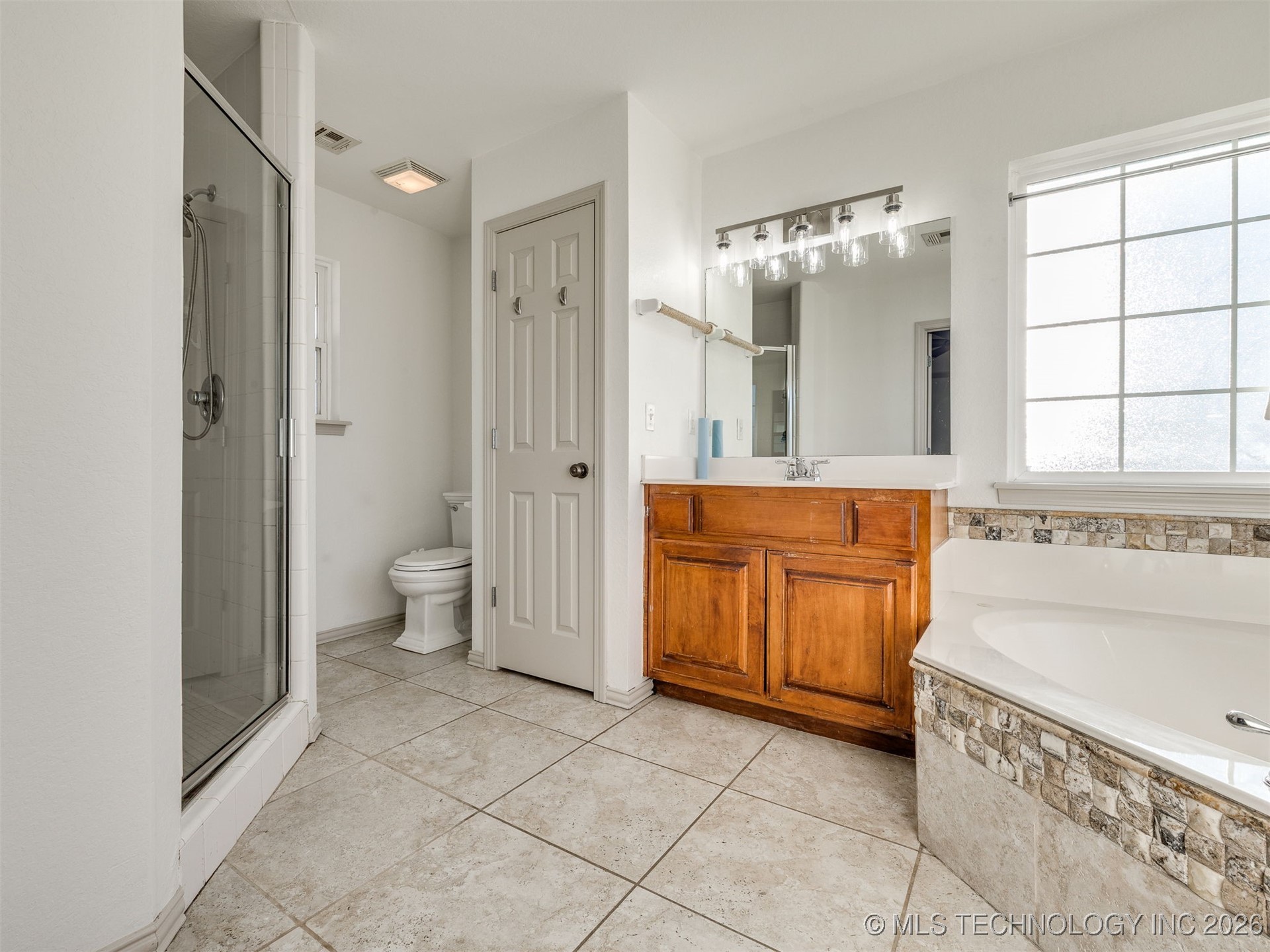 520 S 50th Place Property Photo 16