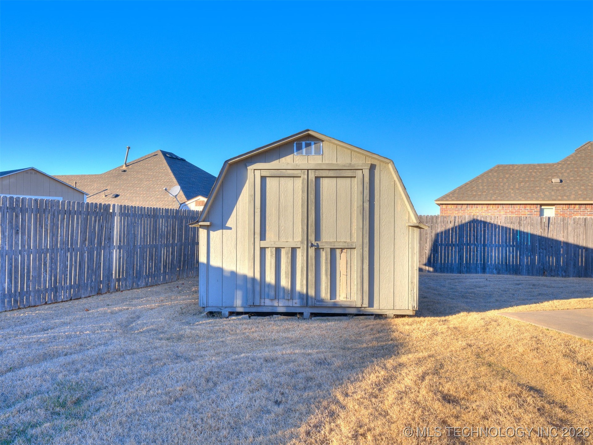 520 S 50th Place Property Photo 22