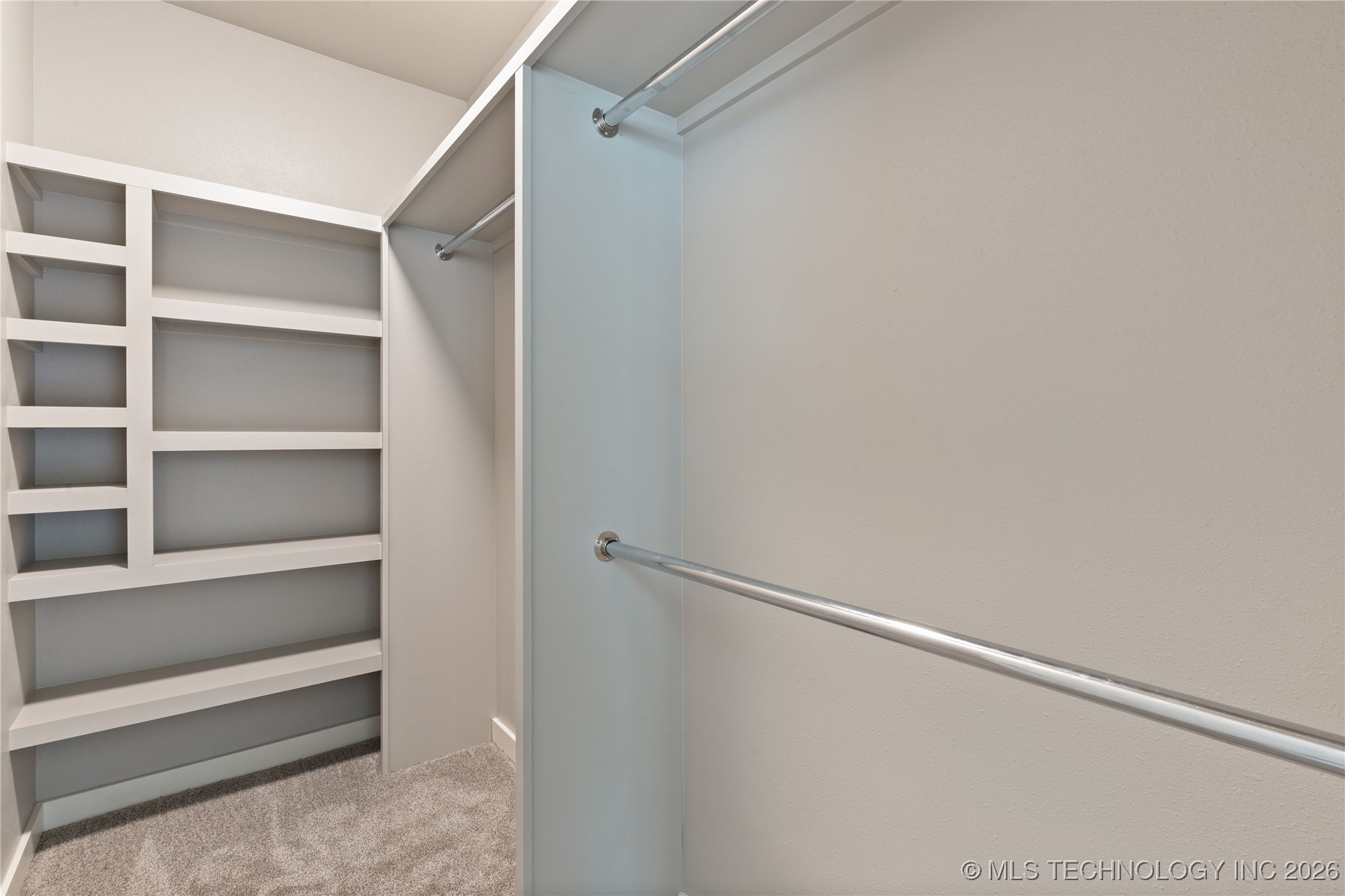 2125 E 2nd Street Property Photo 22