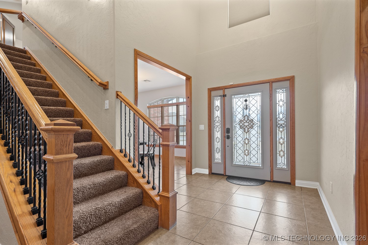 1702 Olive Street Property Photo 3