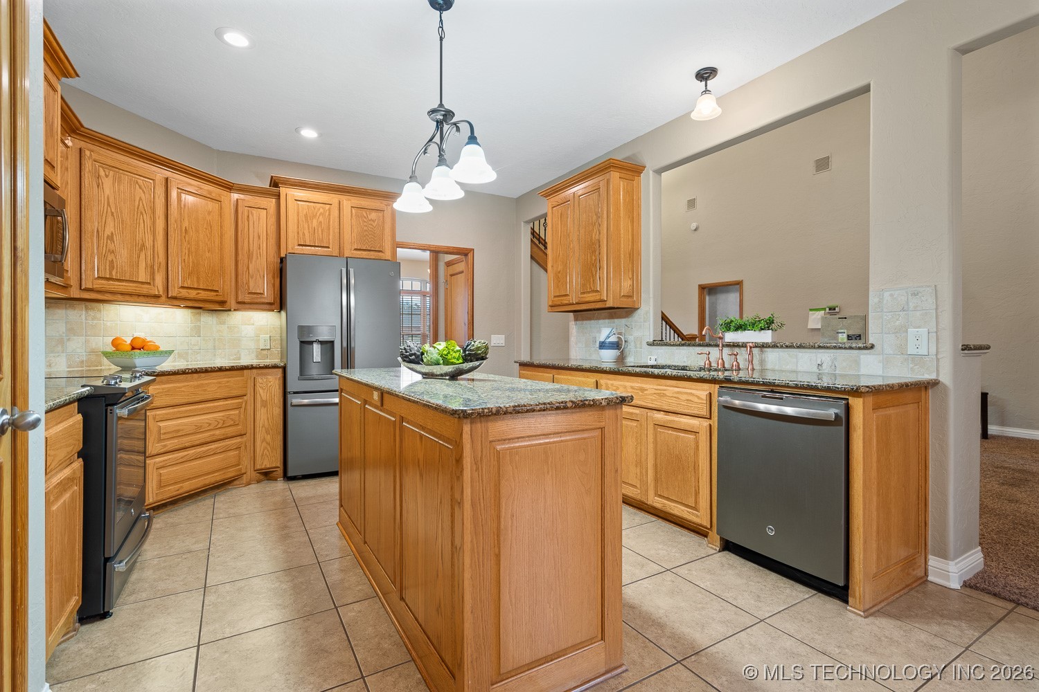 1702 Olive Street Property Photo 10