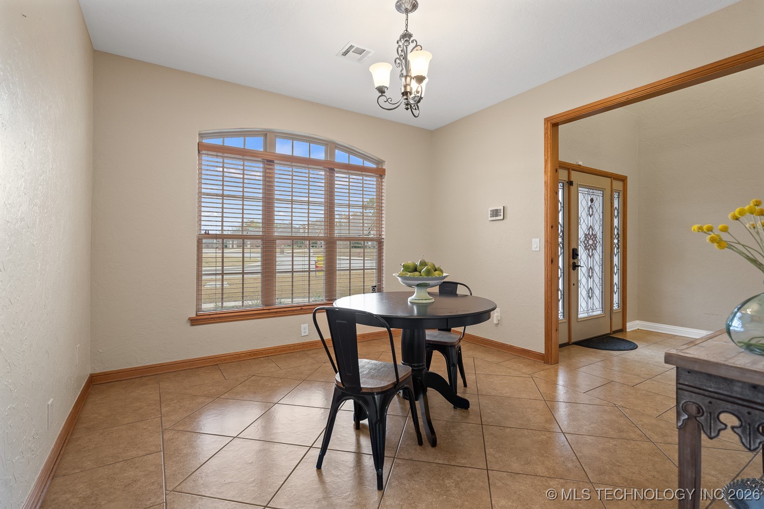 1702 Olive Street Property Photo 13