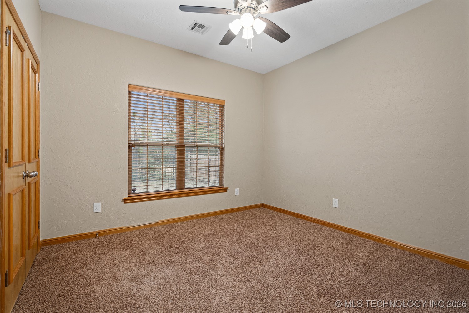 1702 Olive Street Property Photo 21
