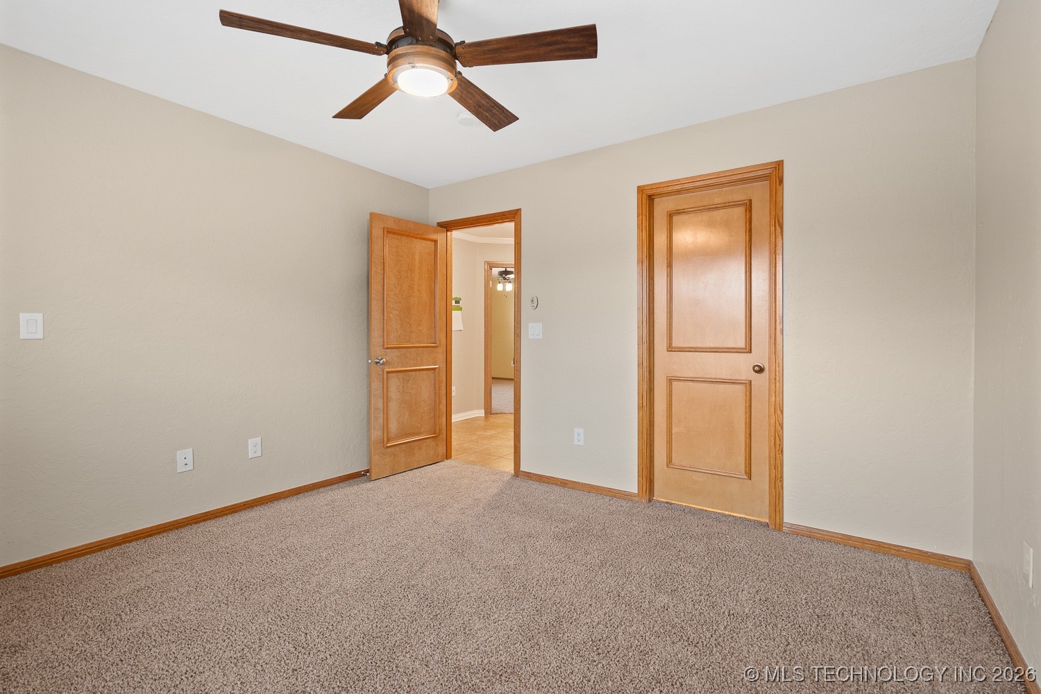 1702 Olive Street Property Photo 33