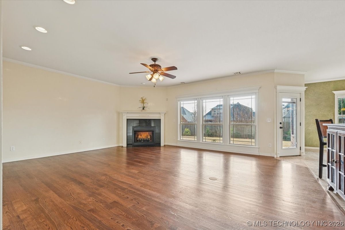 16216 E 49th Place Property Photo 11