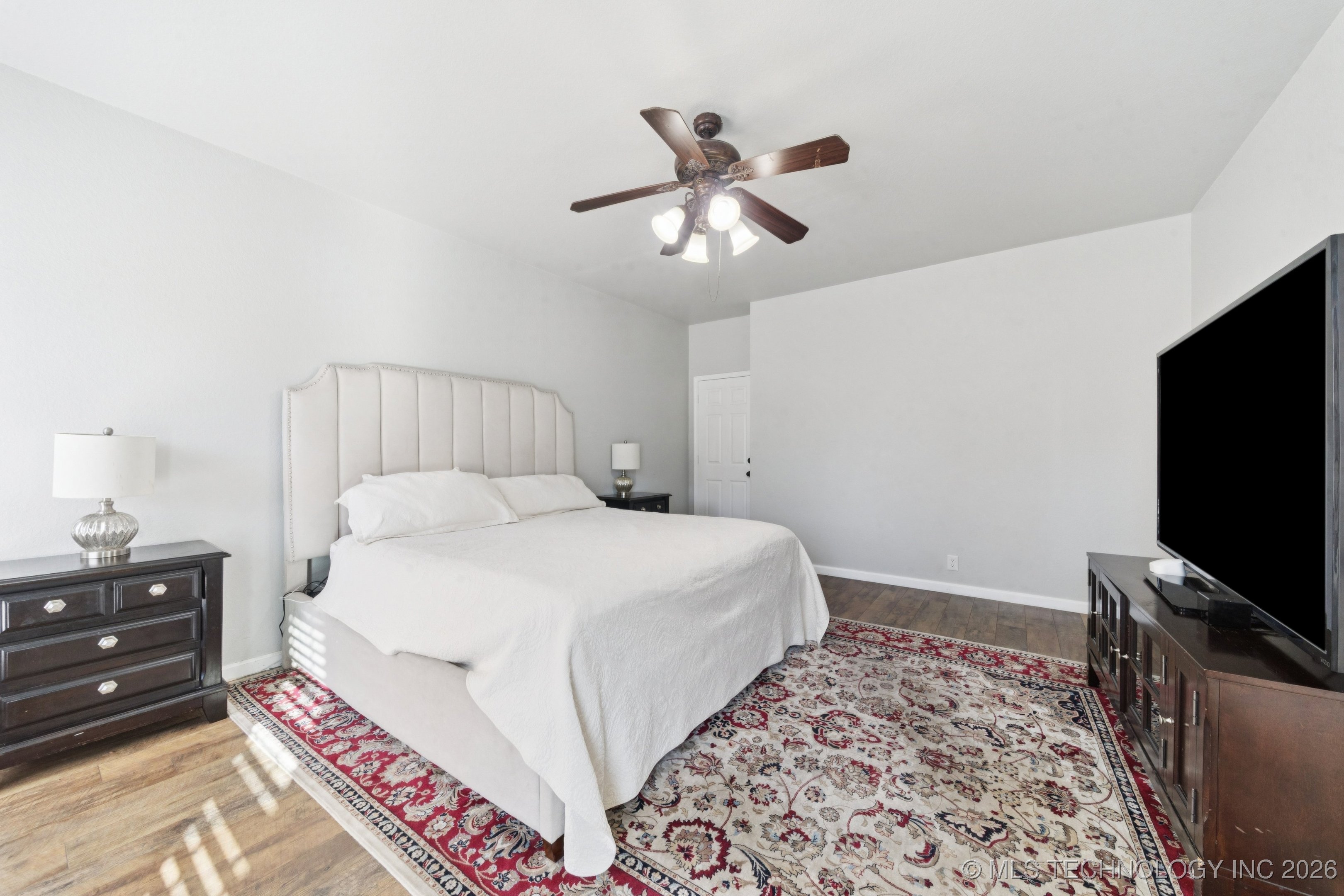 1012 S Willow Avenue Property Photo 19