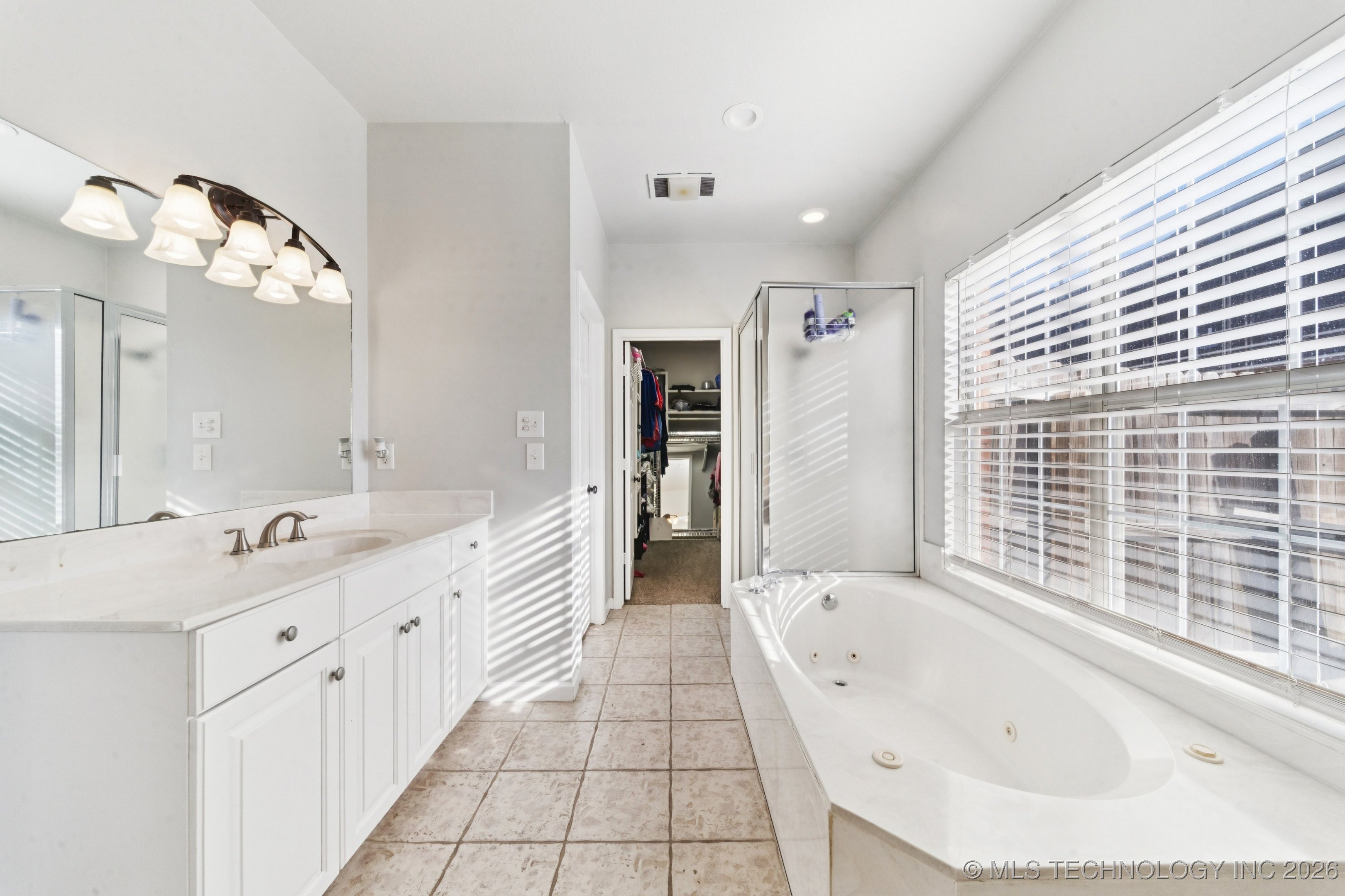 1012 S Willow Avenue Property Photo 20