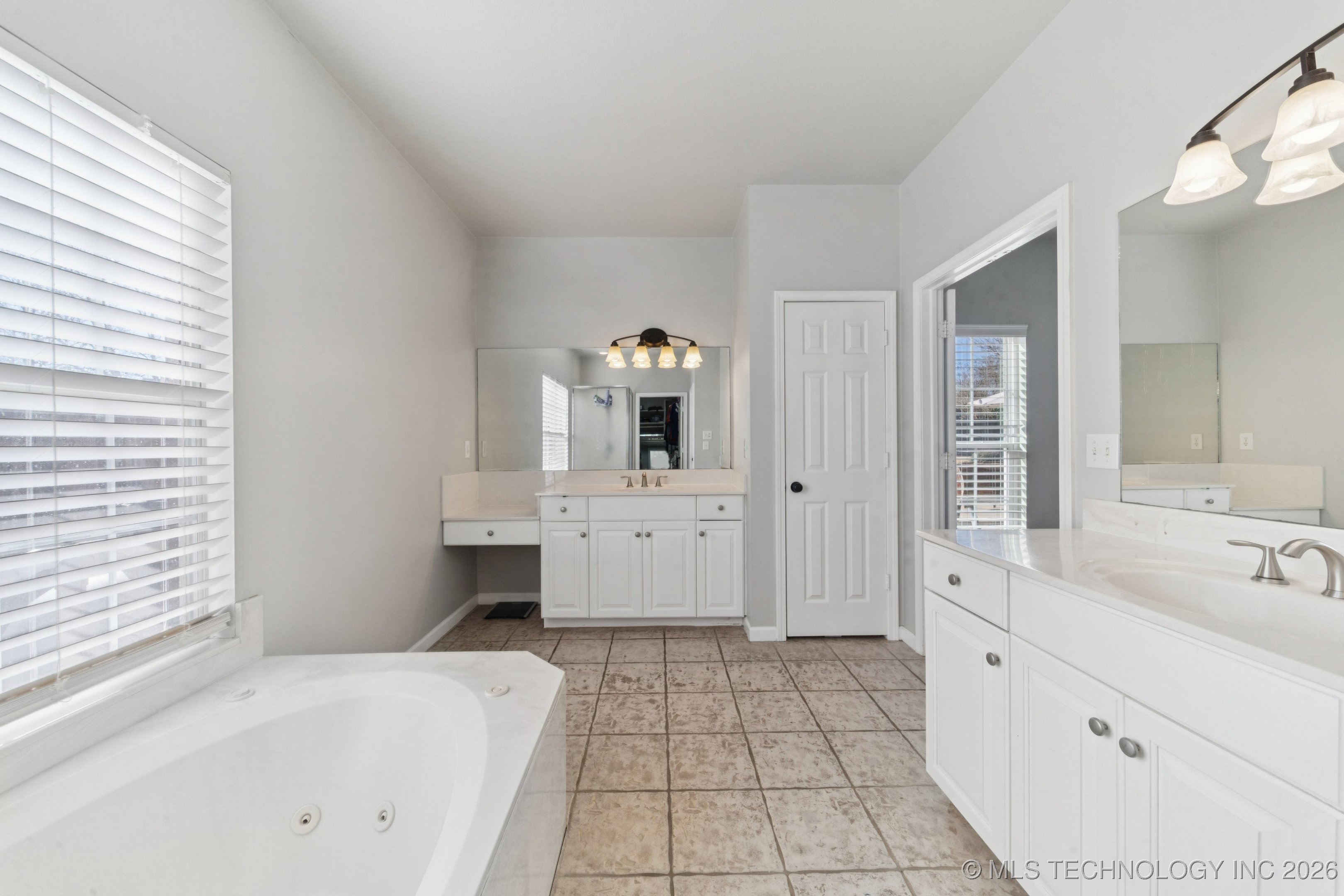 1012 S Willow Avenue Property Photo 22