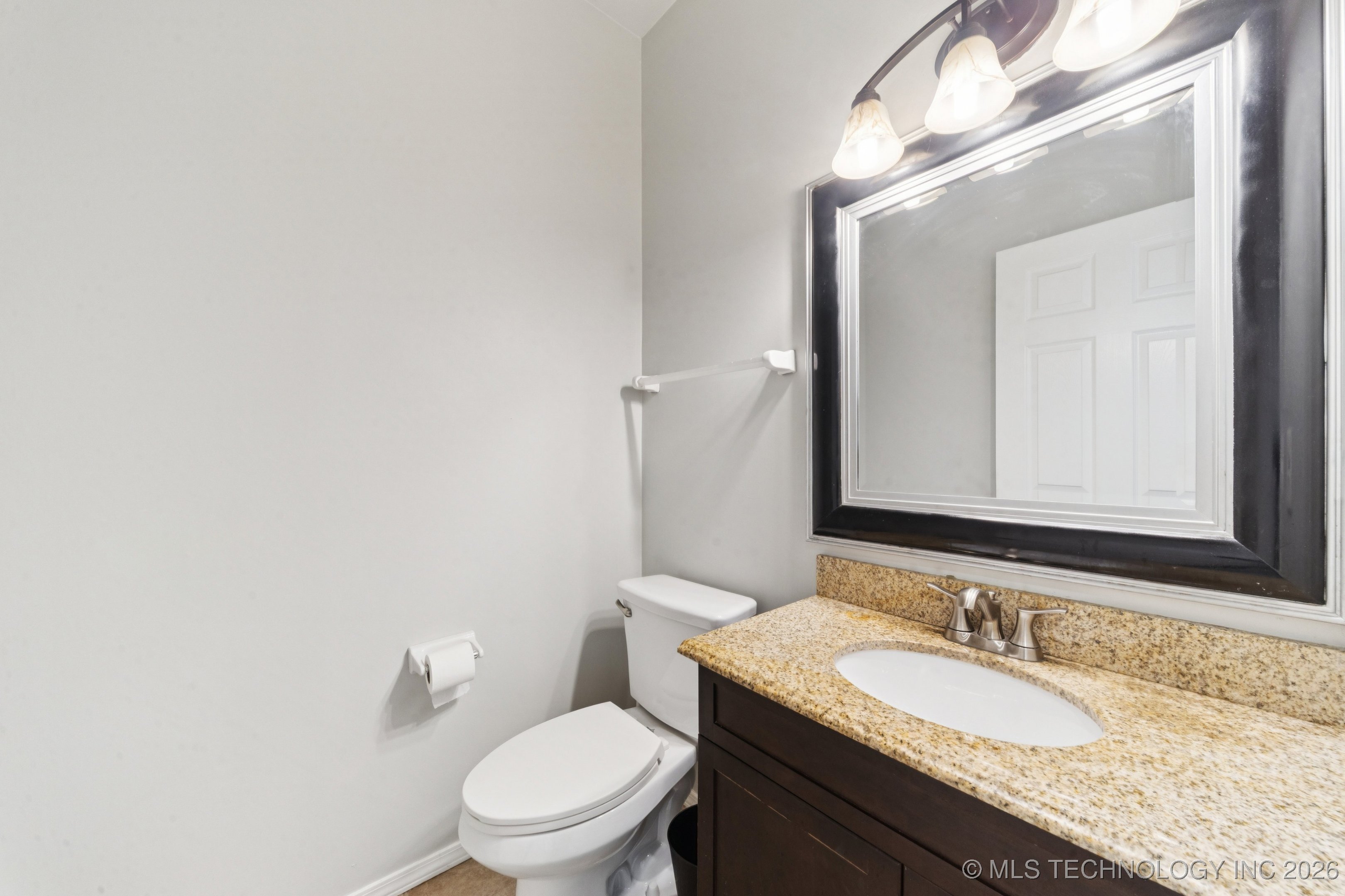 1012 S Willow Avenue Property Photo 36