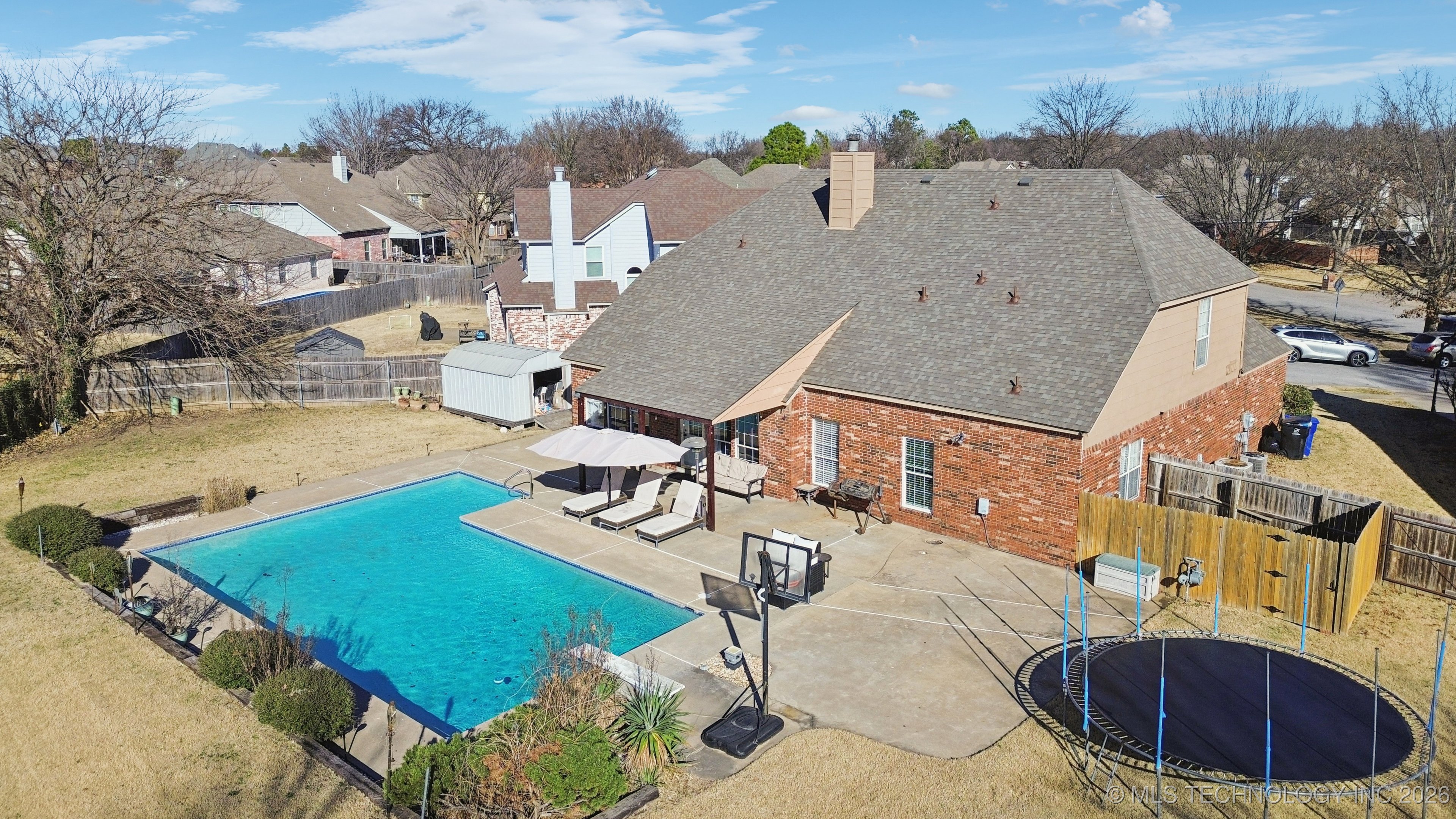 1012 S Willow Avenue Property Photo 40