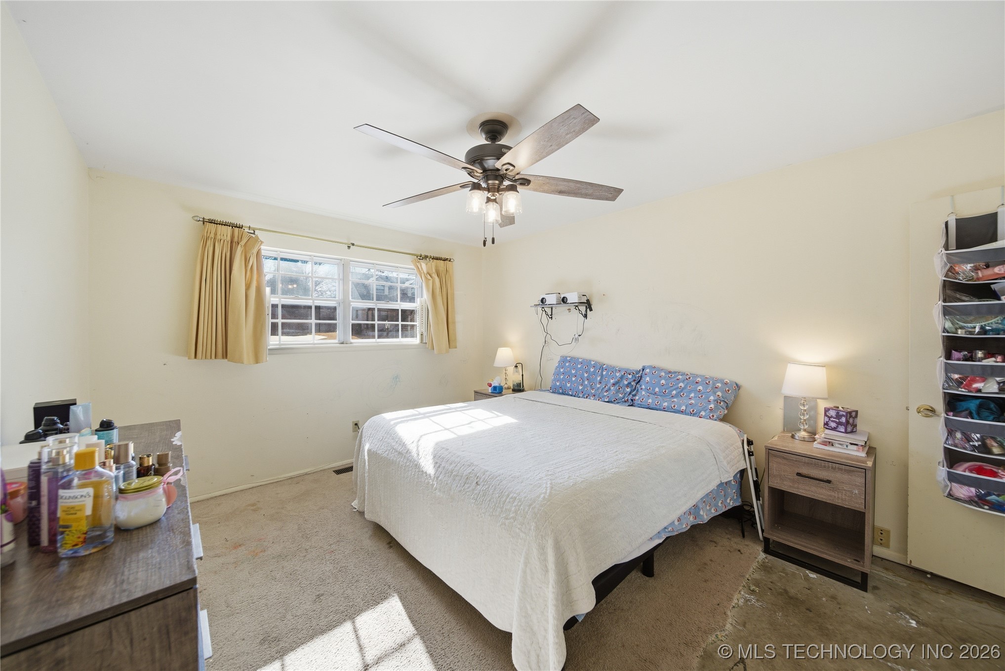 6011 E 57th Street Property Photo 17