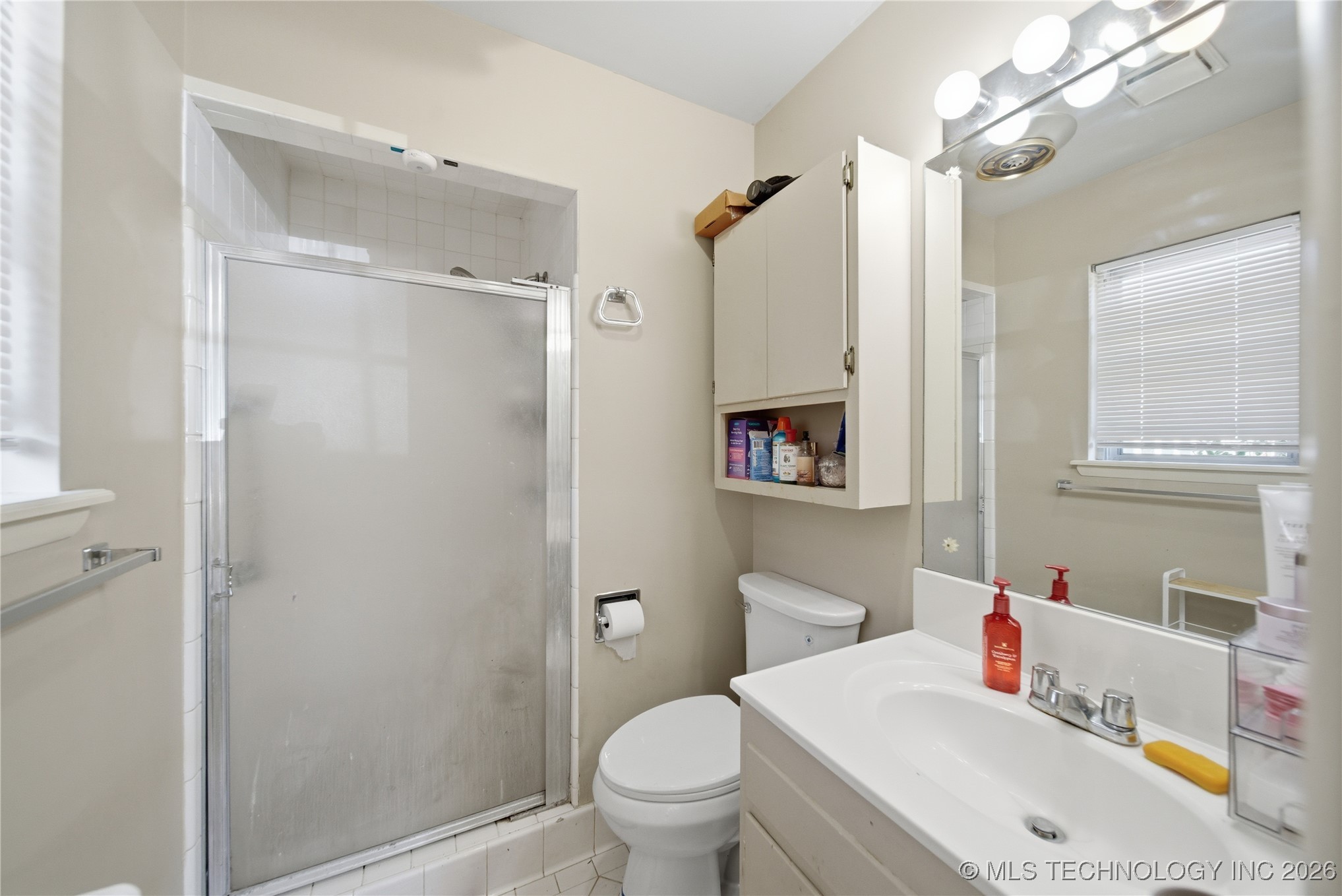 6011 E 57th Street Property Photo 19