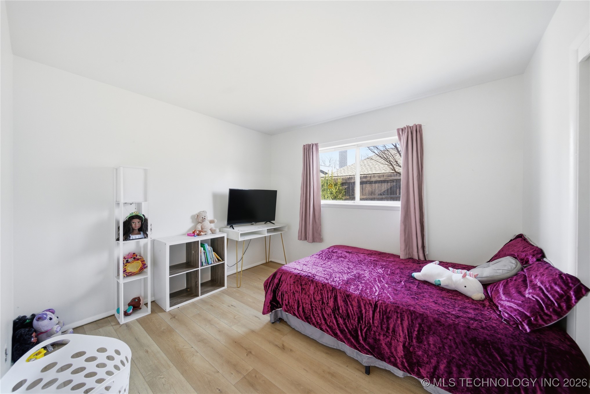 6011 E 57th Street Property Photo 24