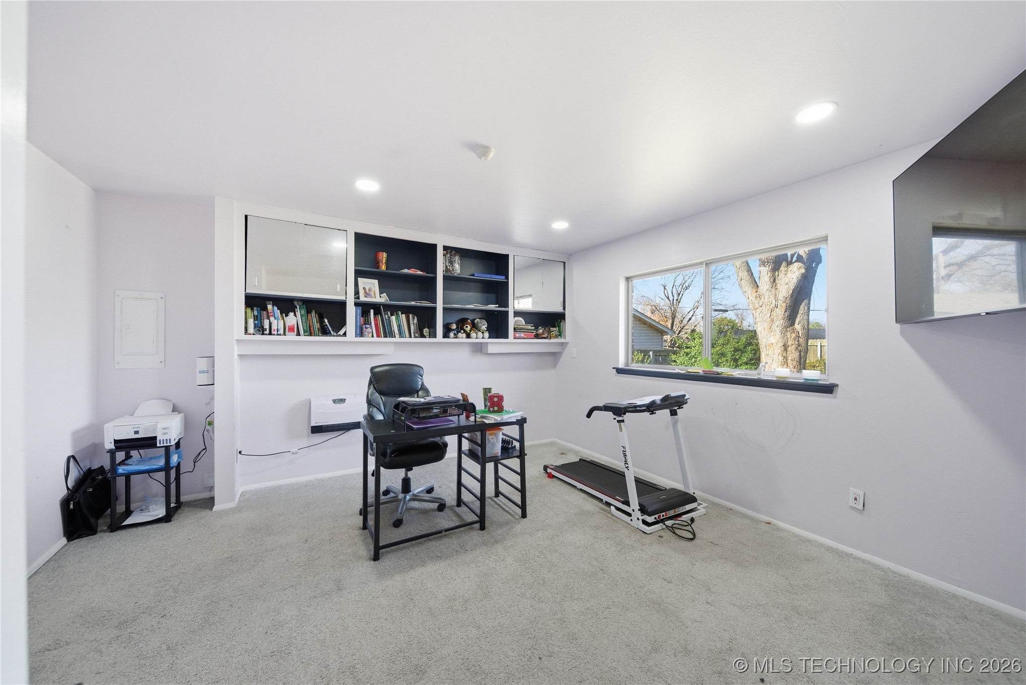 6011 E 57th Street Property Photo 26