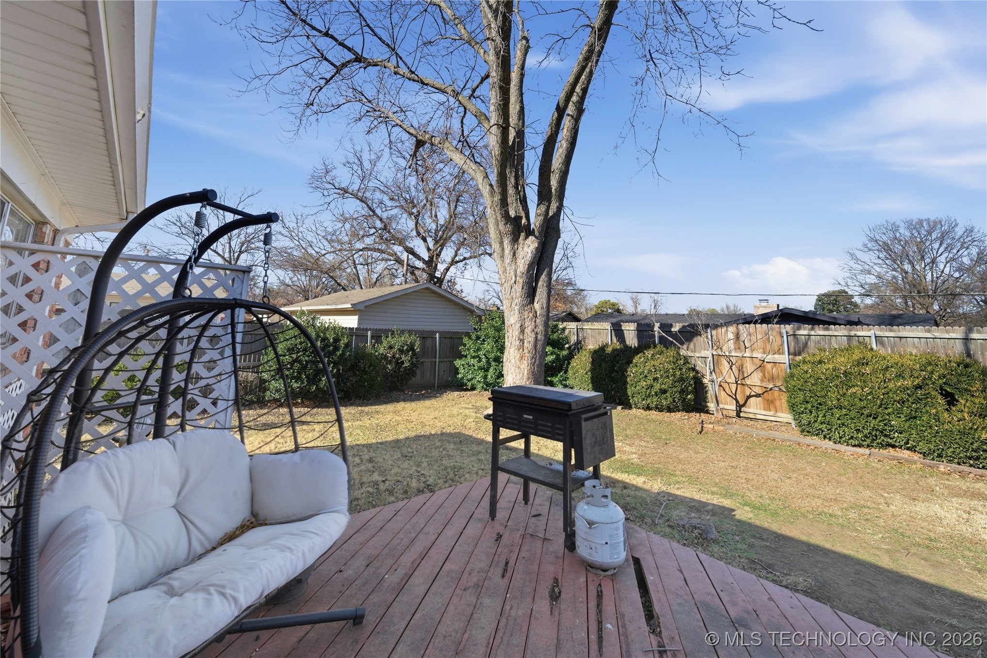 6011 E 57th Street Property Photo 28