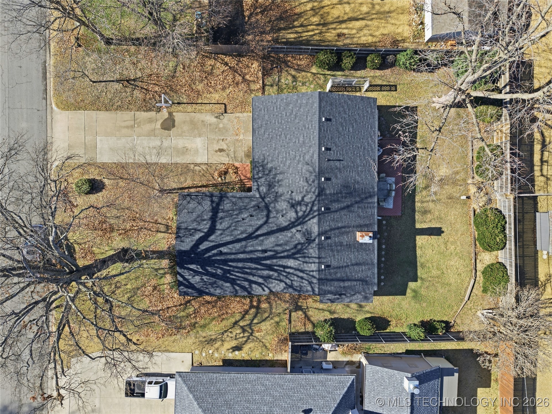 6011 E 57th Street Property Photo 34