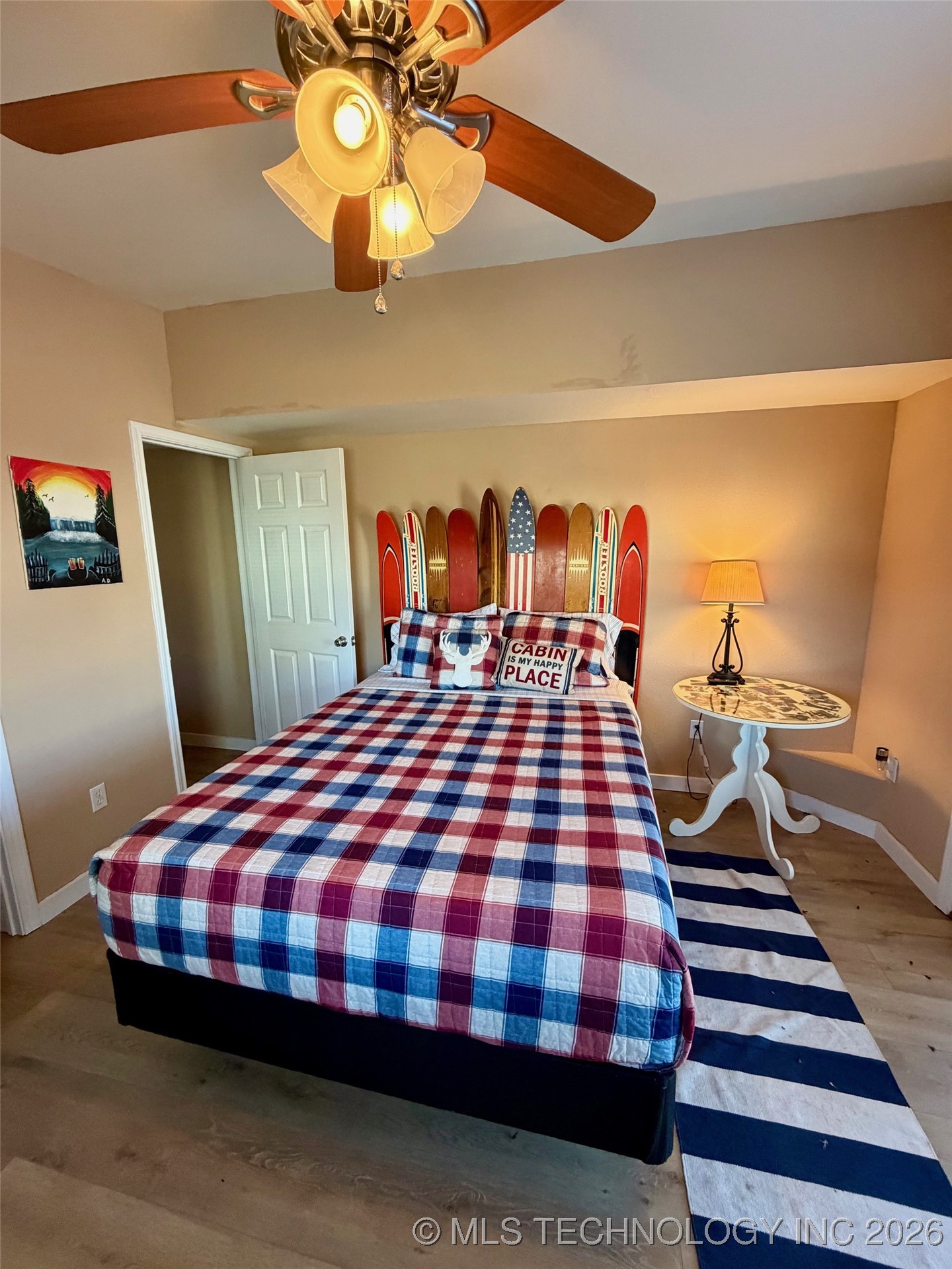 8908 Pear Street Property Photo 9